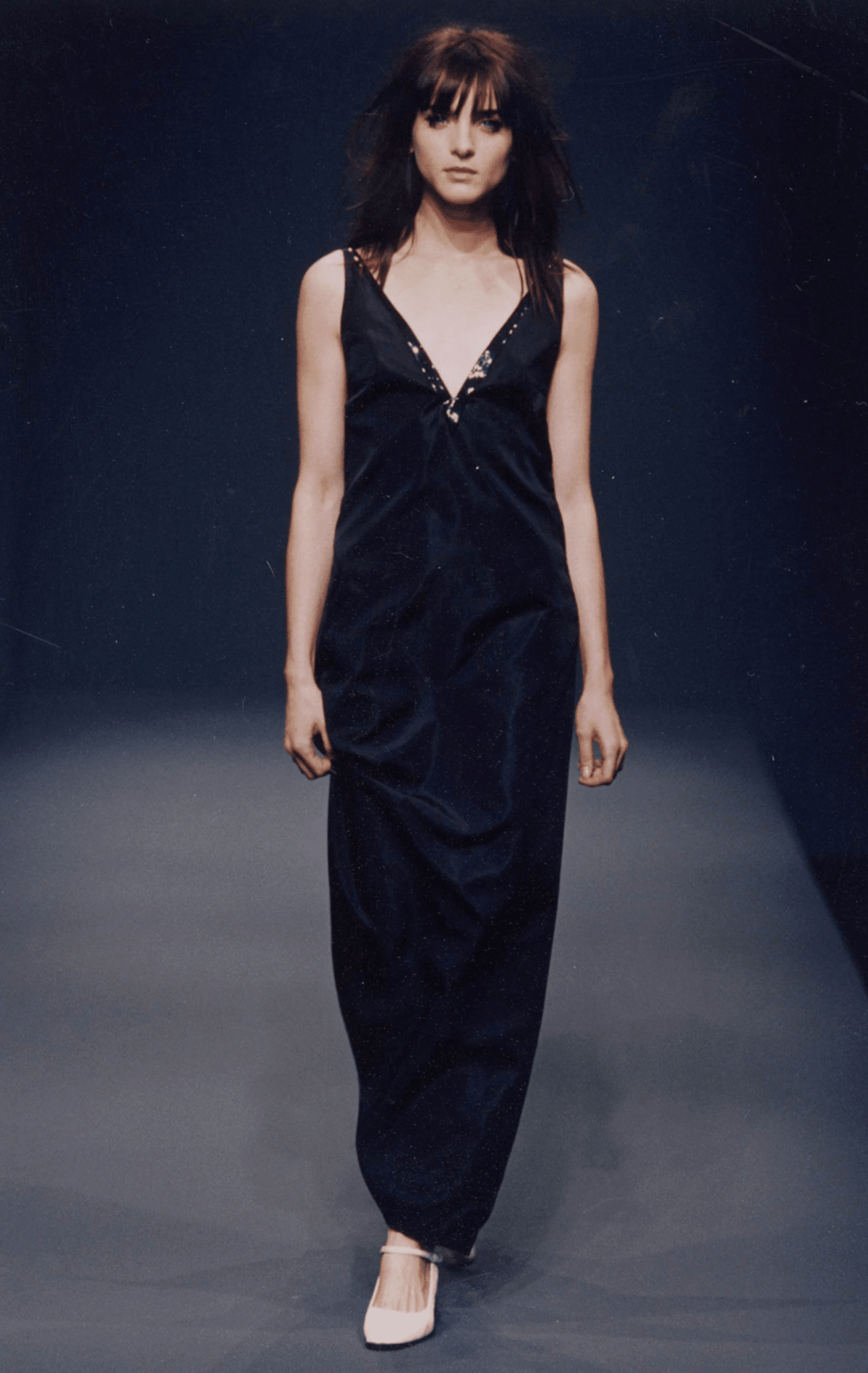 F/W 1998 Prada Runway Black Taffeta Rubber Trimmed V - Neck Evening Gown - RealList
