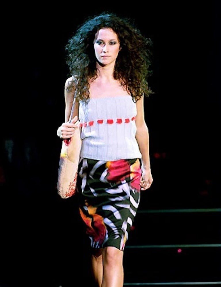 F/W 1999 Gianni Versace by Donatella Camel Tone Fur Coral Chain Shoulder Bag - RealList