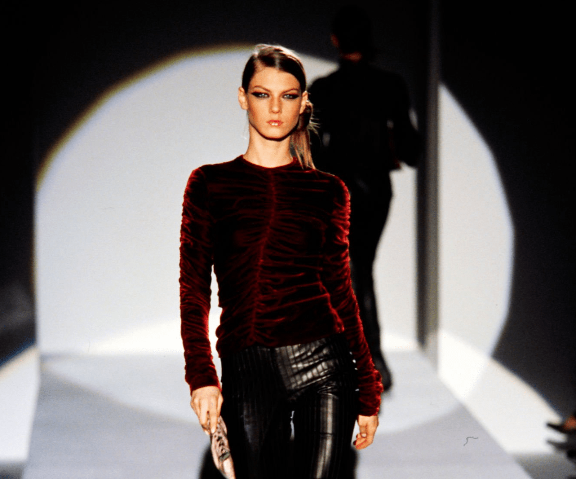 F/W 1999 Gucci by Tom Ford Runway Burgundy Ruched Velvet Blouse - RealList