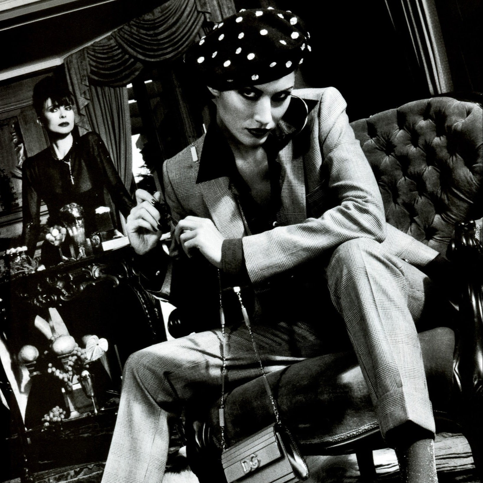 F/W 2000 Dolce & Gabbana Runway Ad Orange Rhinestone Black Beret Hat - RealList