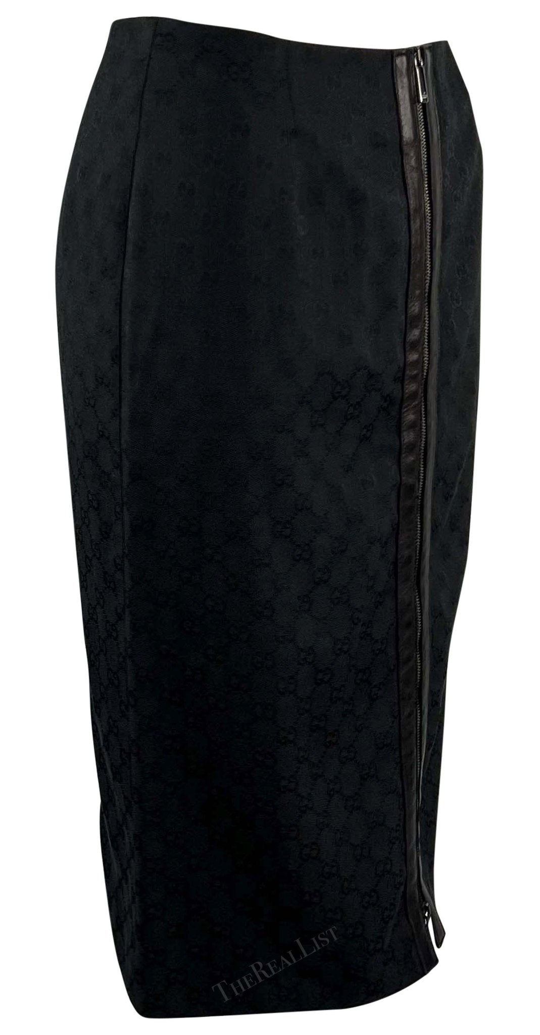 F/W 2000 Gucci by Tom Ford Black GG Monogram Zipper Pencil Skirt - RealList