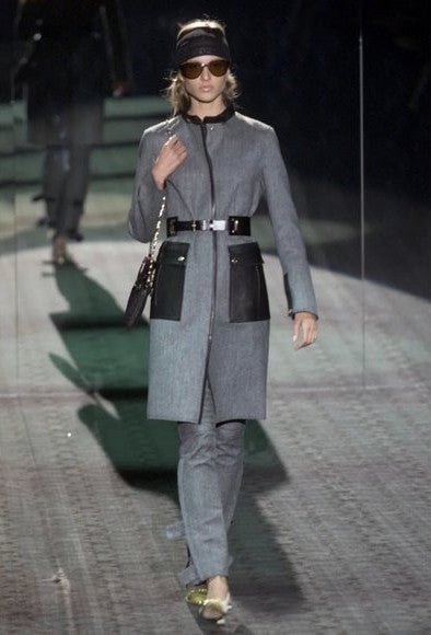 F/W 2000 Gucci by Tom Ford Genuine Ostrich Skin Convertible Chain Clutch Bag - RealList