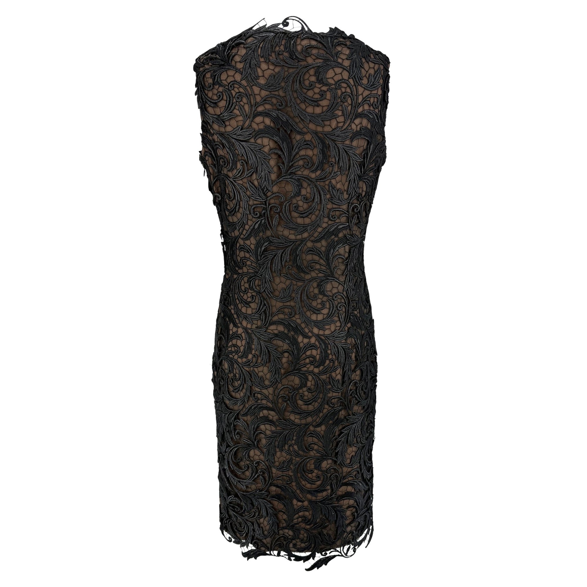F/W 2001 Balmain Haute Couture by Oscar de la Renta Black Guipure Lace Cocktail Dress - RealList