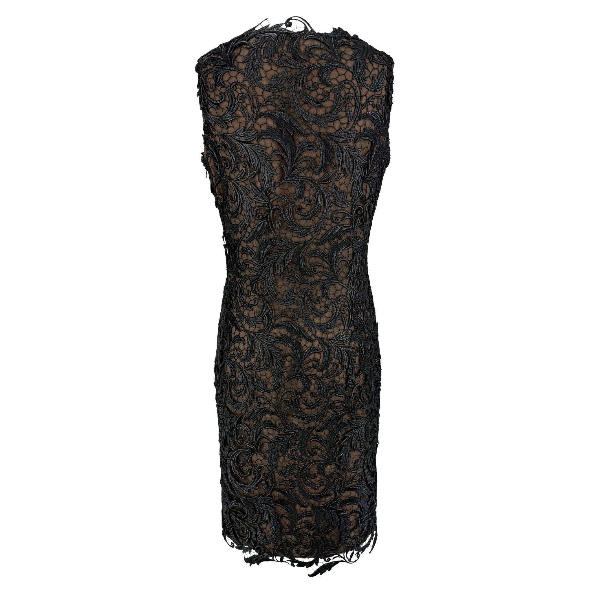 F/W 2001 Balmain Haute Couture by Oscar de la Renta Black Guipure Lace Cocktail Dress - RealList