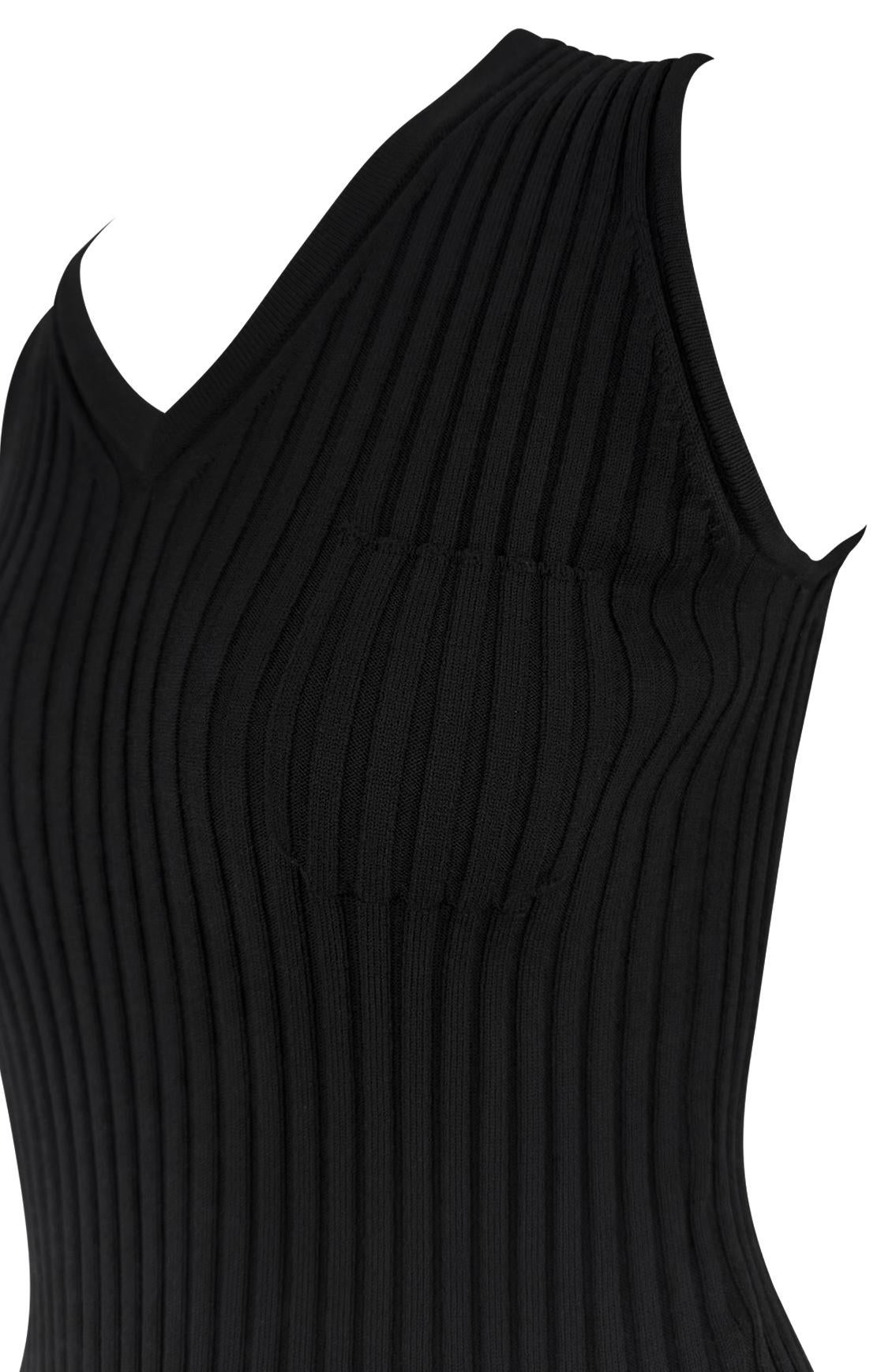 F/W 2001 Chanel by Karl Lagerfeld Black Ribbed Knit V Neck Sleeveless Top - RealList