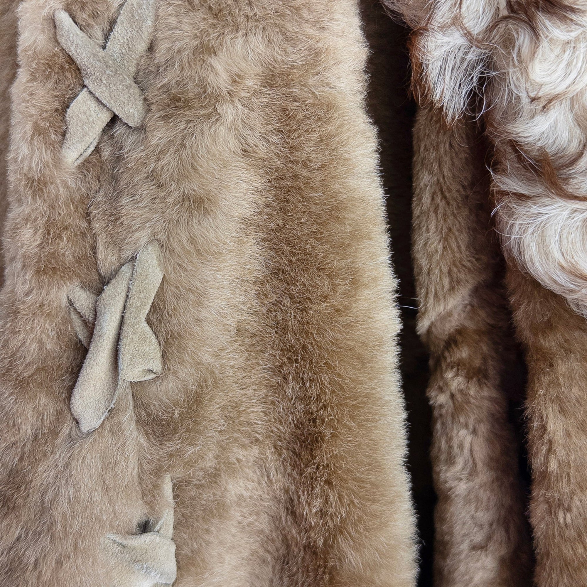 F/W 2001 Dolce & Gabbana Runway Tan Shearling Fur Suede Whipstitch Jacket - RealList