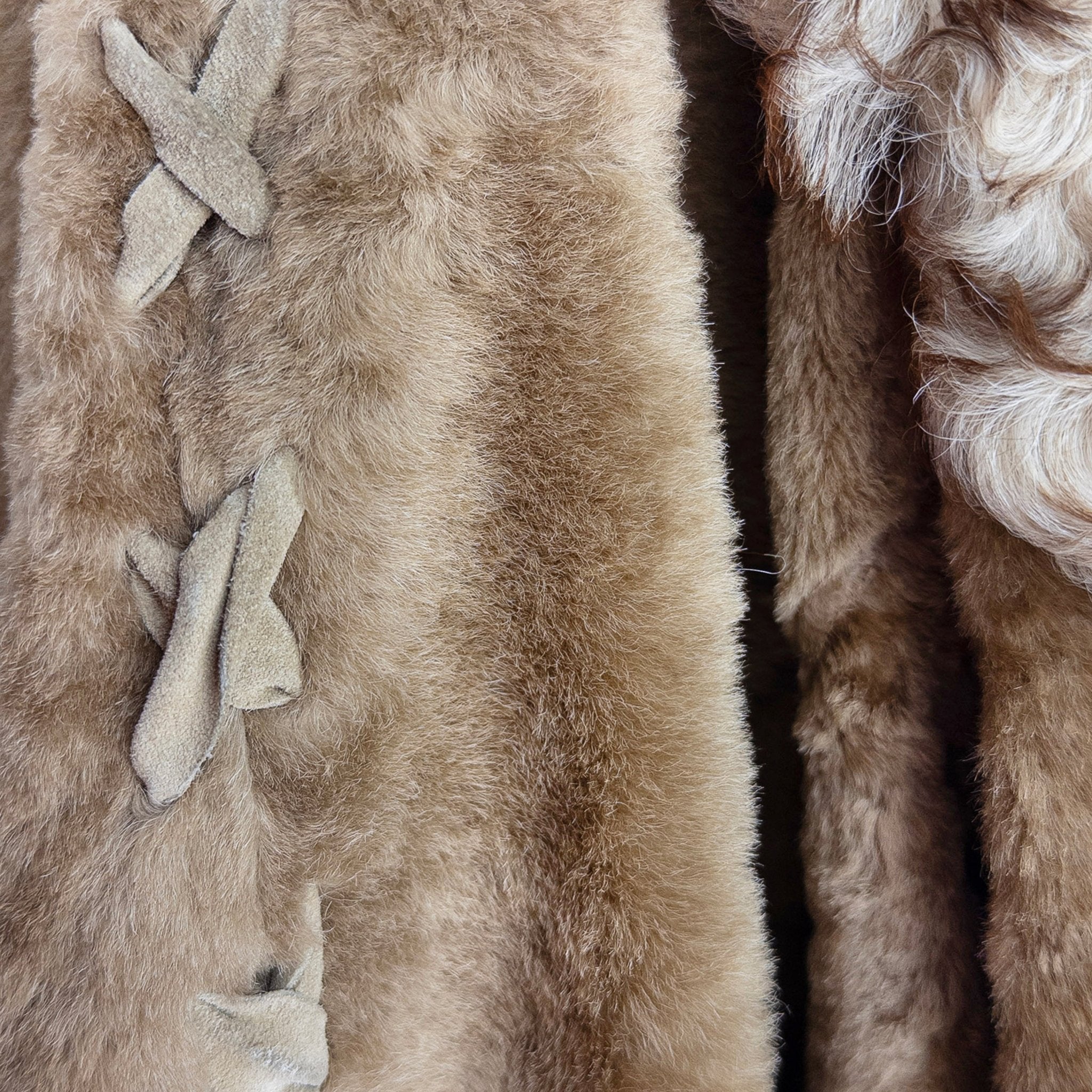 F/W 2001 Dolce & Gabbana Runway Tan Shearling Fur Suede Whipstitch Jacket - RealList