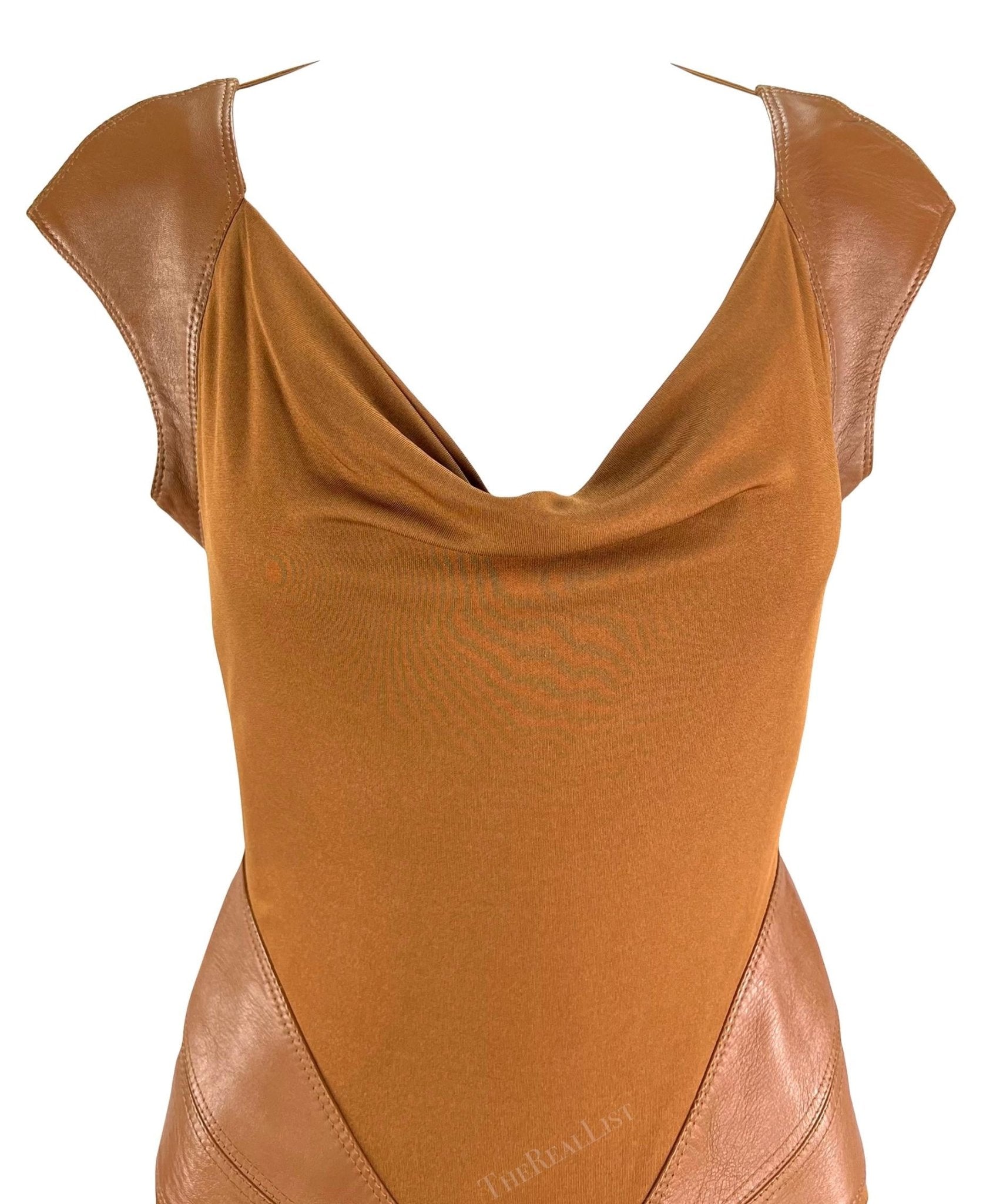 F/W 2001 Gianni Versace by Donatella Runway Saddle Brown Leather Backless Gown - RealList