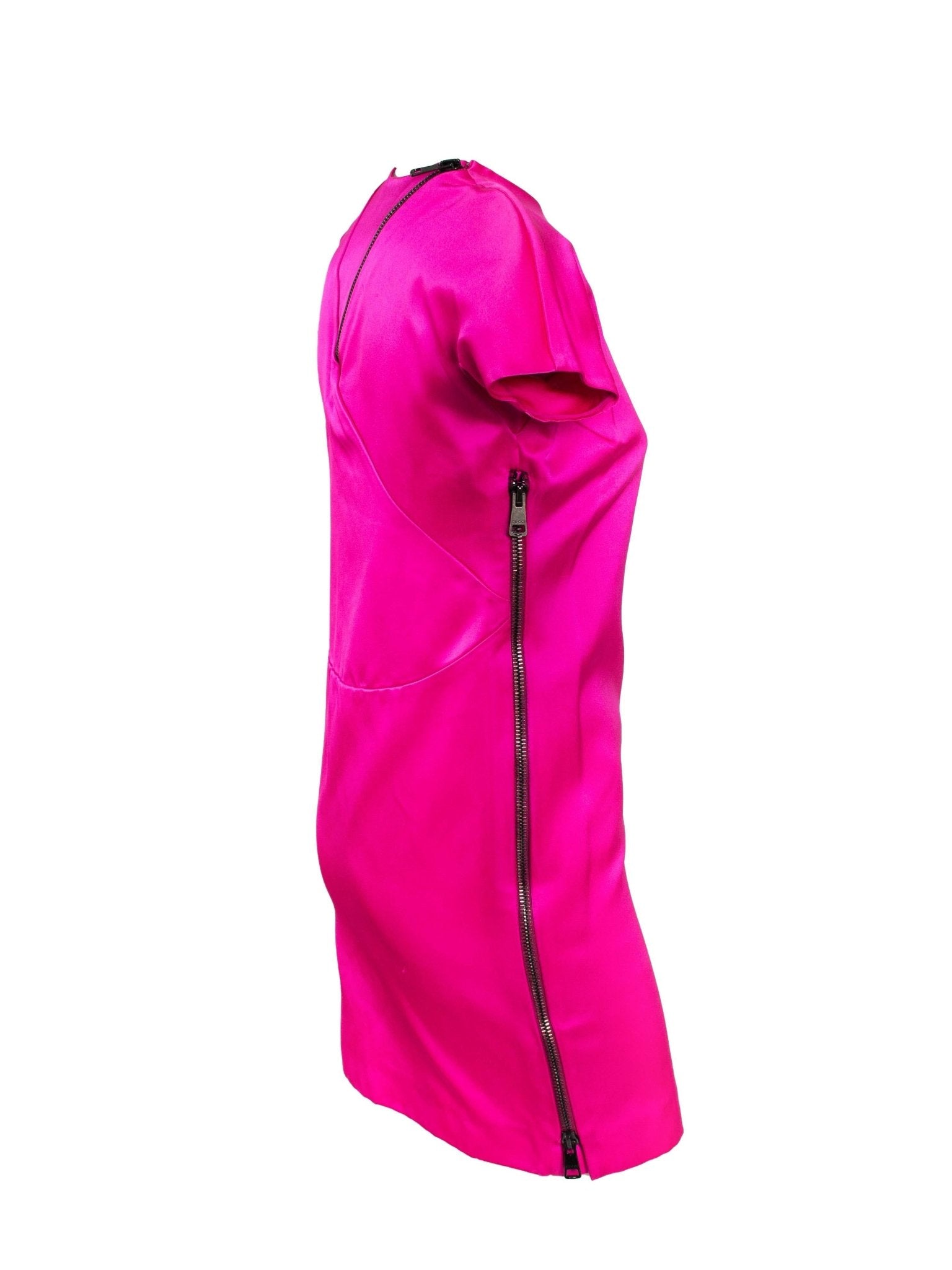 F/W 2001 Gucci by Tom Ford Hot Pink Silk Satin Zipper Mini Dress Runway - RealList
