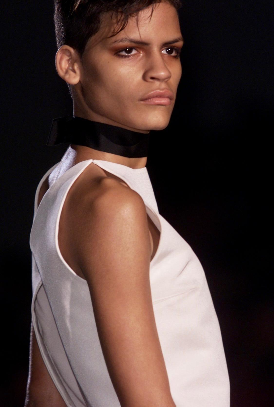 F/W 2001 Gucci by Tom Ford Runway Black Silk Triangle Cutout Black Skirt Set - RealList