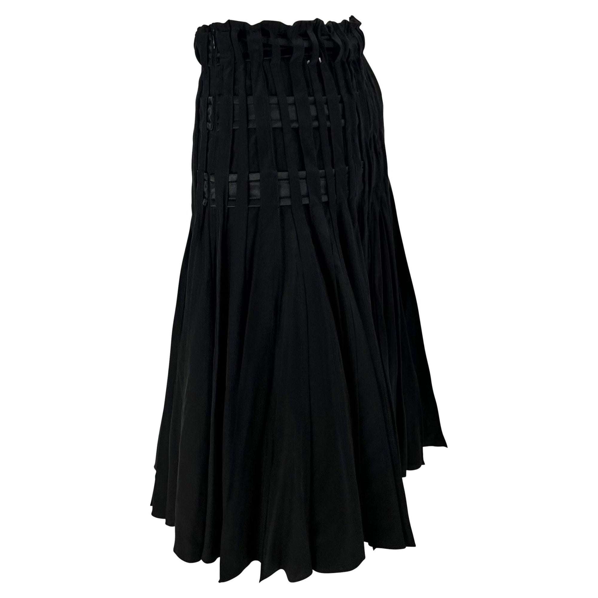 F/W 2001 Yves Saint Laurent by Tom Ford Pleated Black Satin Flare Skirt - RealList