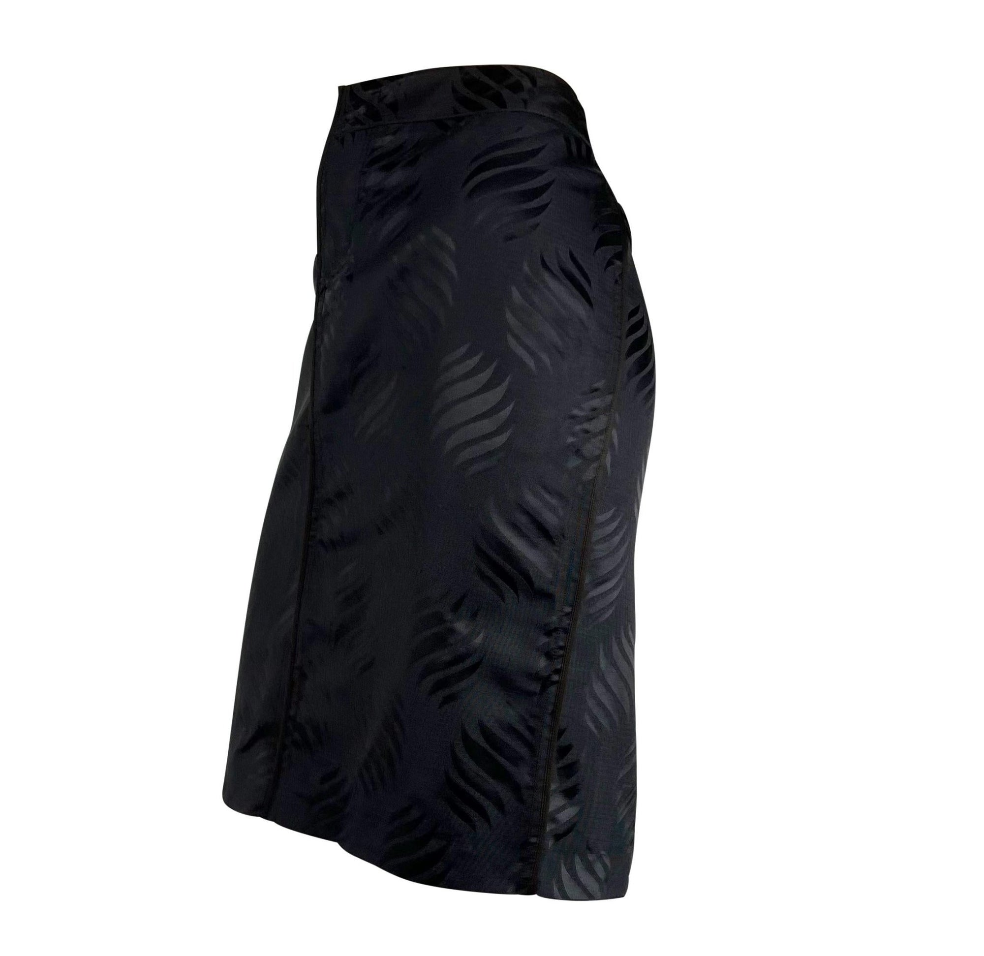 F/W 2002 Gucci by Tom Ford Navy Silk Buckle Skirt - RealList