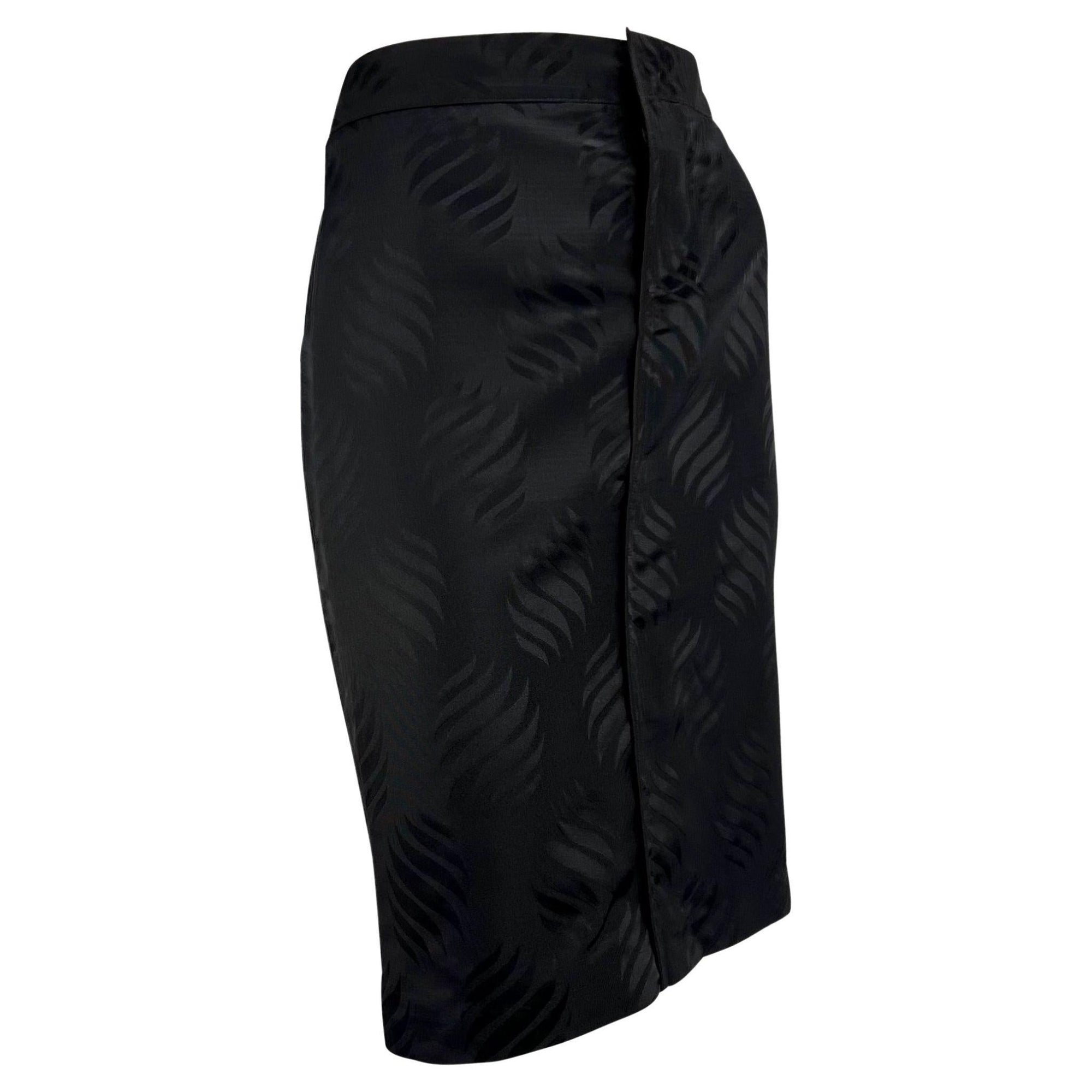 F/W 2002 Gucci by Tom Ford Navy Silk Buckle Skirt - RealList