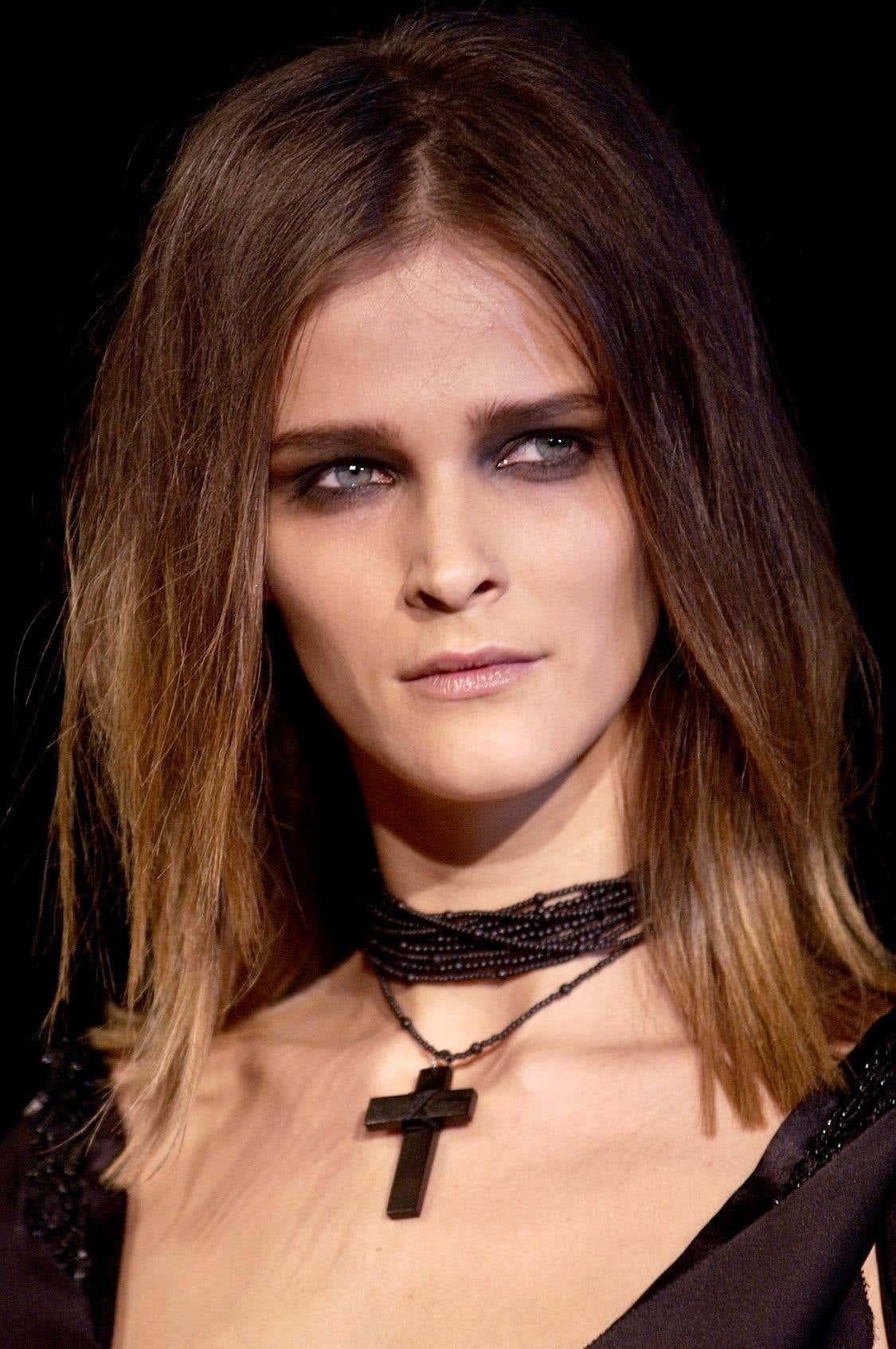 F/W 2002 Gucci by Tom Ford Runway Black Silk Tie Crop Top - RealList