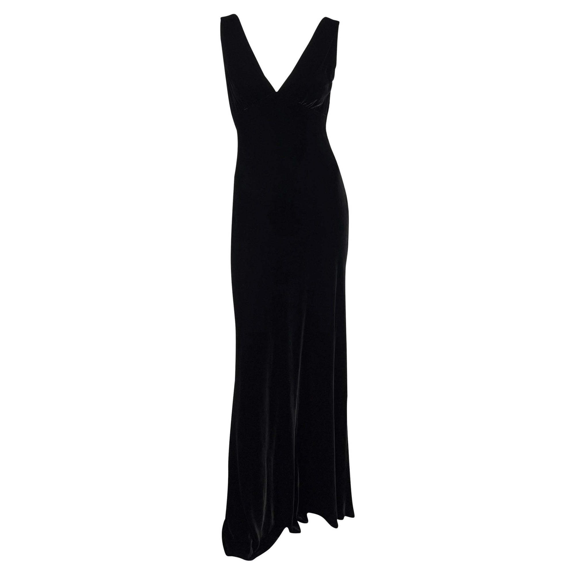 F/W 2002 Ralph Lauren Runway Plunging V Neckline Black Velvet Sleeveless Gown - RealList
