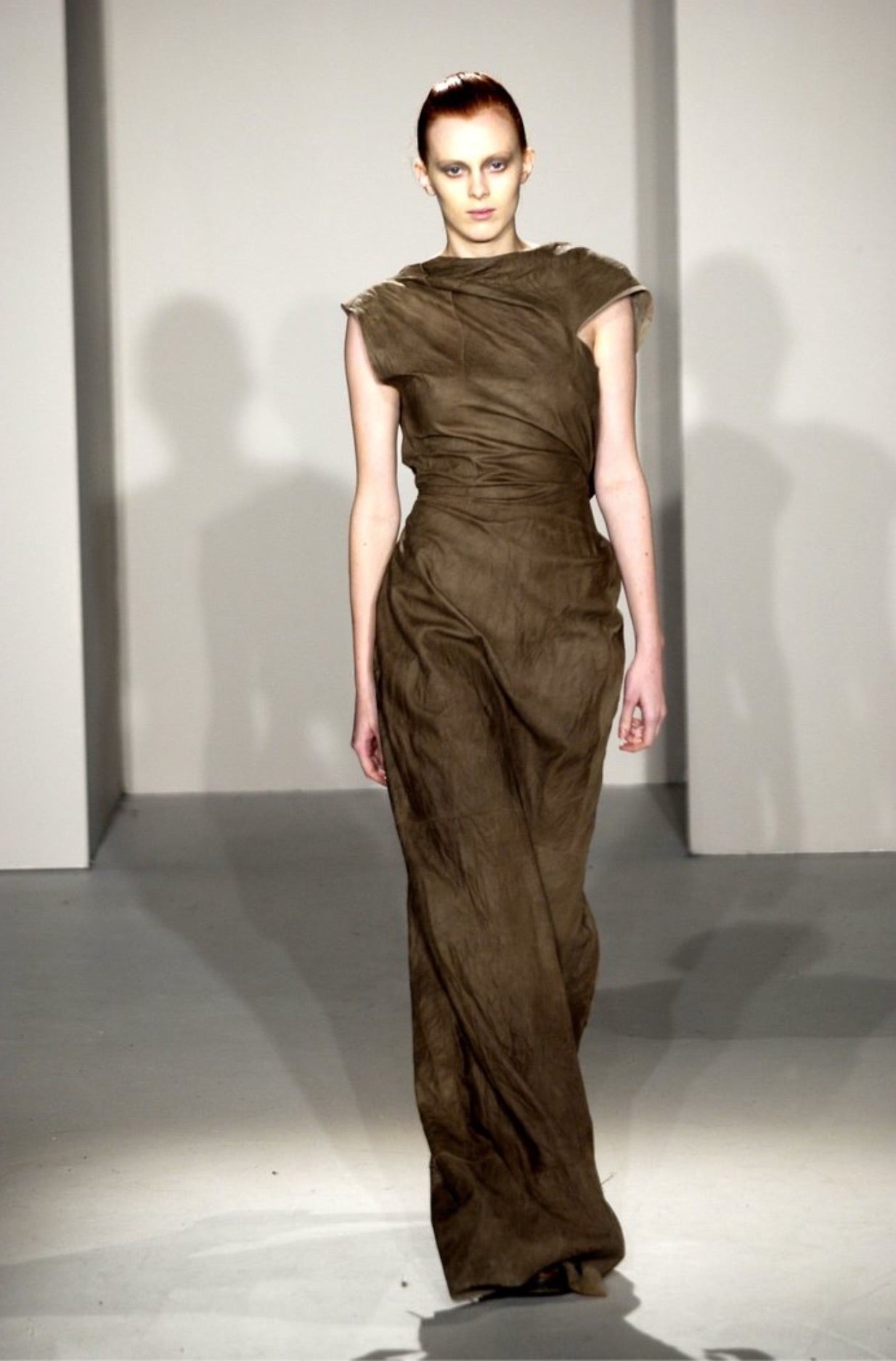 F/W 2002 Rick Owens "Sparrows" Brown Distressed Leather Wrap Backless Mini Dress - RealList