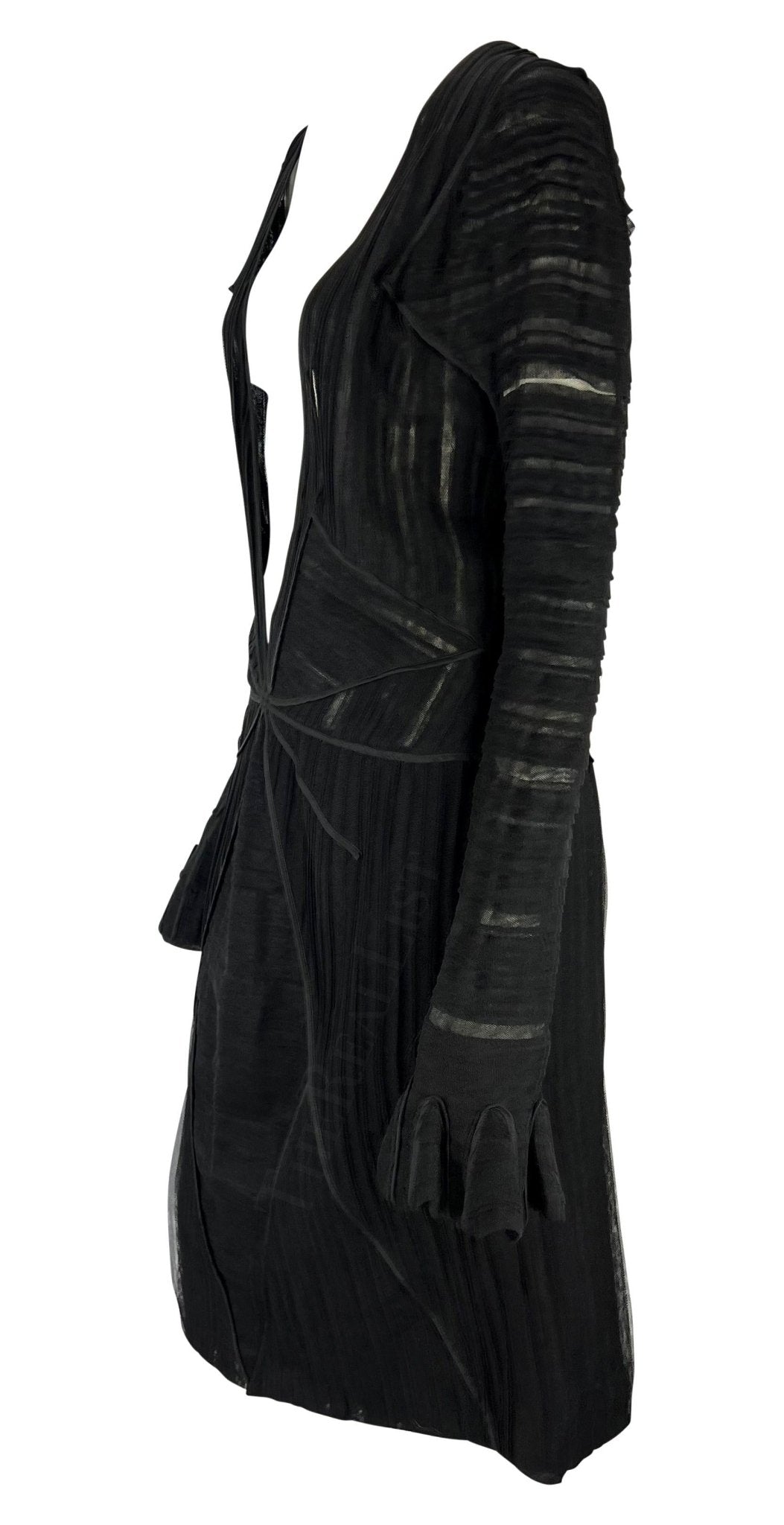 F/W 2002 Yves Saint Laurent by Tom Ford Black Silk Tulle Plunging Runway Dress - RealList