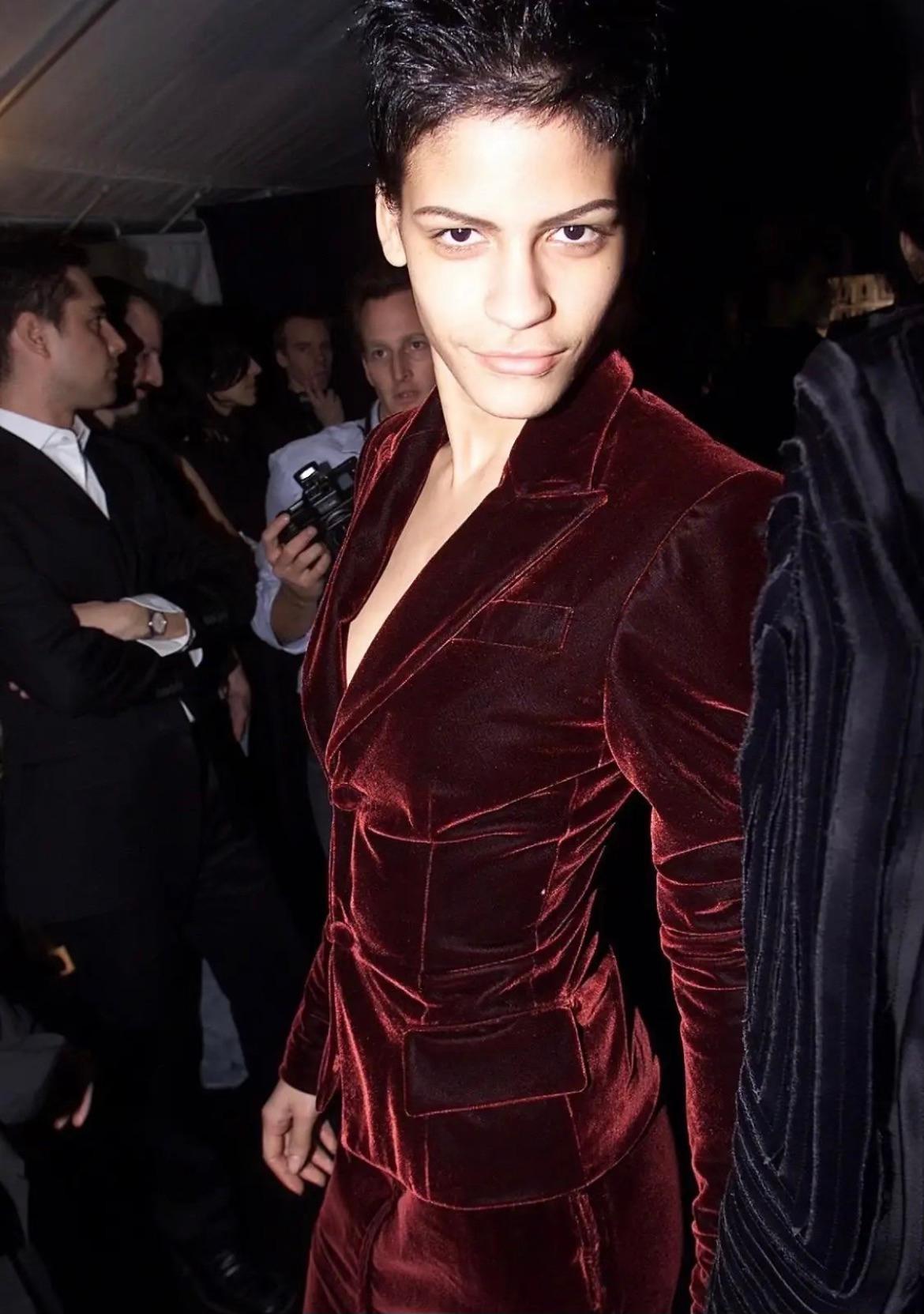 F/W 2002 Yves Saint Laurent by Tom Ford Blue Velvet Panel Skirt Suit - RealList