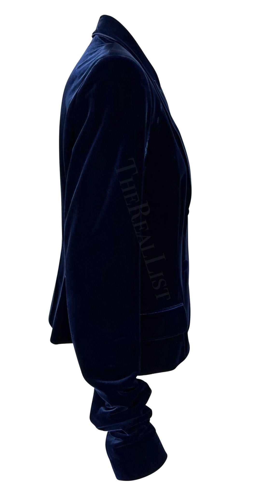 F/W 2002 Yves Saint Laurent by Tom Ford Blue Velvet Runway Blazer - RealList