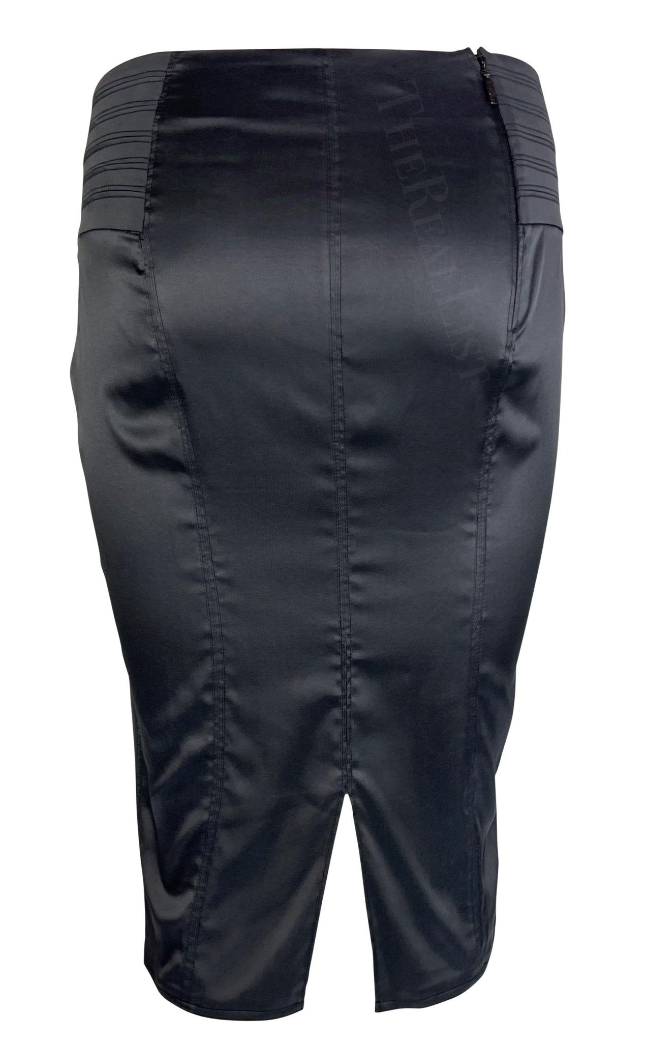 F/W 2003 Gucci by Tom Ford Grey Silk Satin Bodycon Skirt - RealList