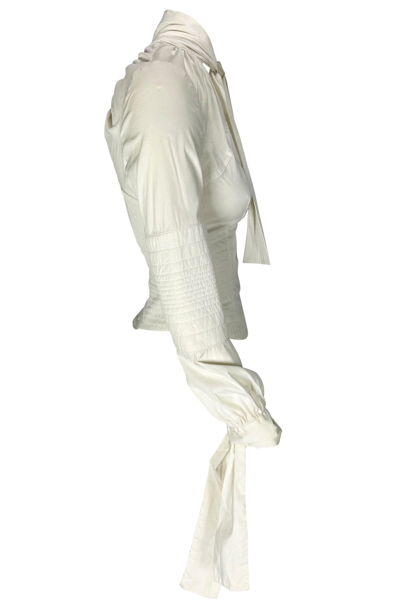 F/W 2003 Gucci by Tom Ford Ruched White Stretch Cotton Quilted Tie Blouse - RealList