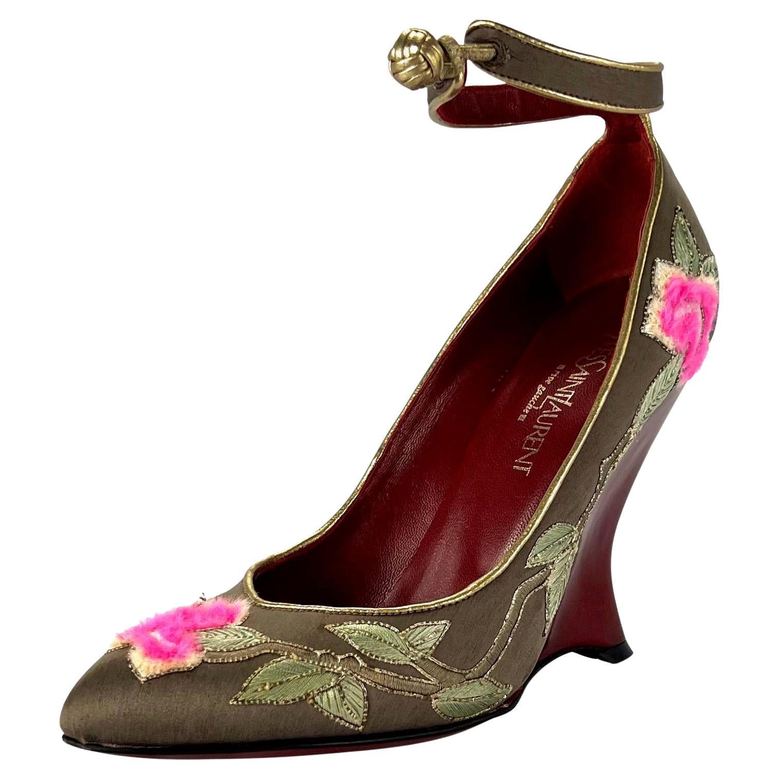 F/W 2004 Yves Saint Laurent by Tom Ford Embroidered Chinoiserie Wedge Size 36 - RealList