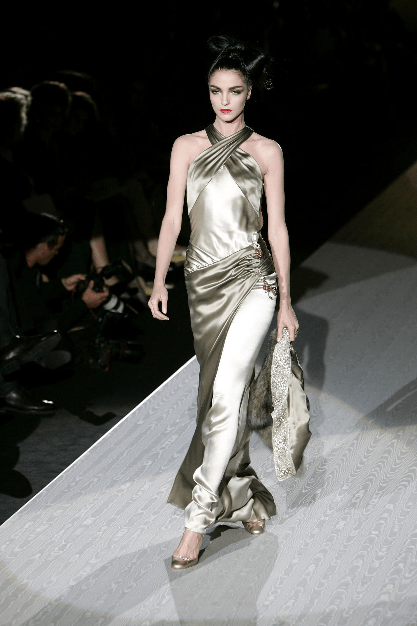 F/W 2005 Valentino Haute Couture Olive Green Silk Metal Embellished Runway Gown - RealList