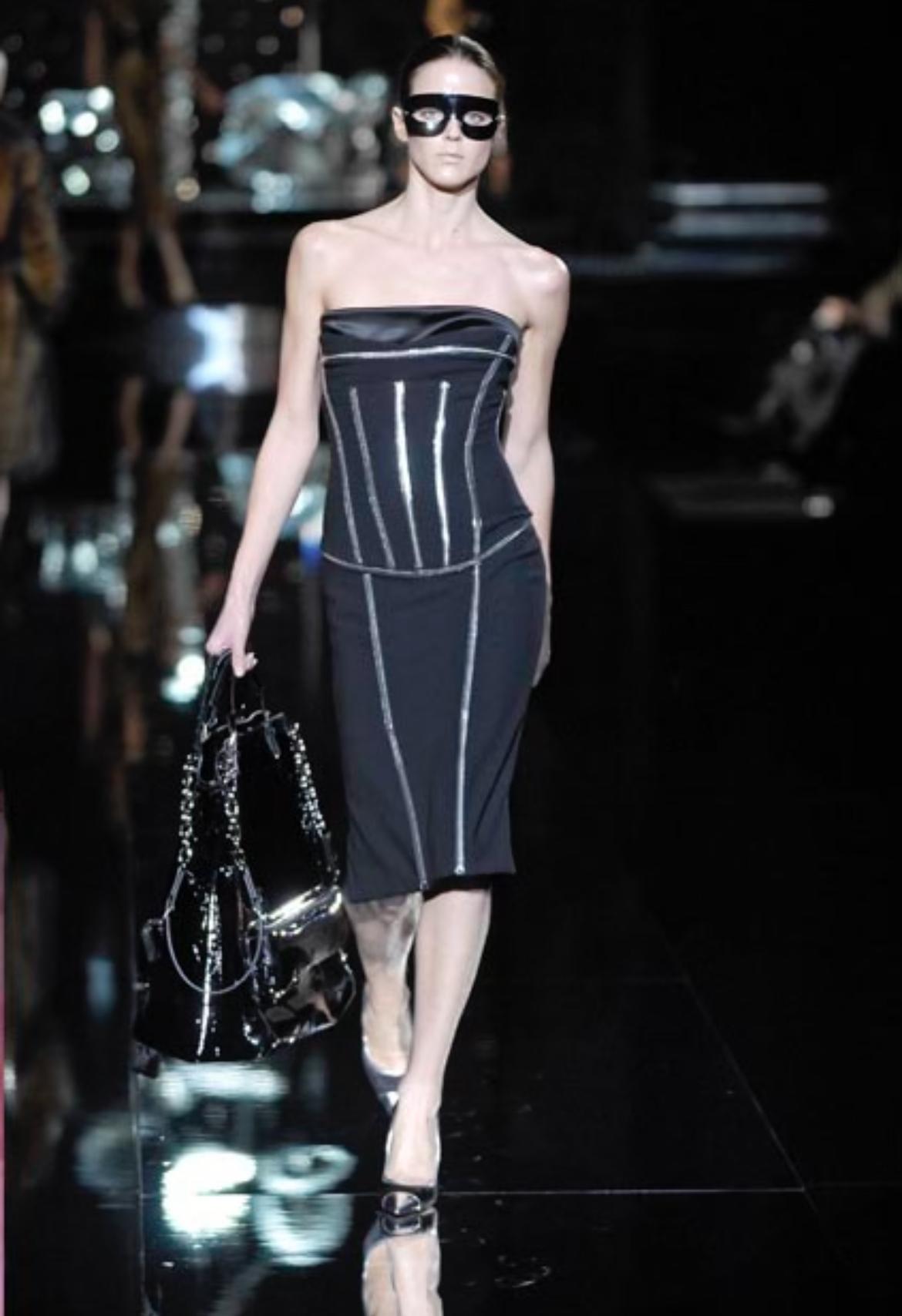 F/W 2007 Dolce & Gabbana Runway PVC Exposed Metal Corset Boning Black Midi Dress - RealList