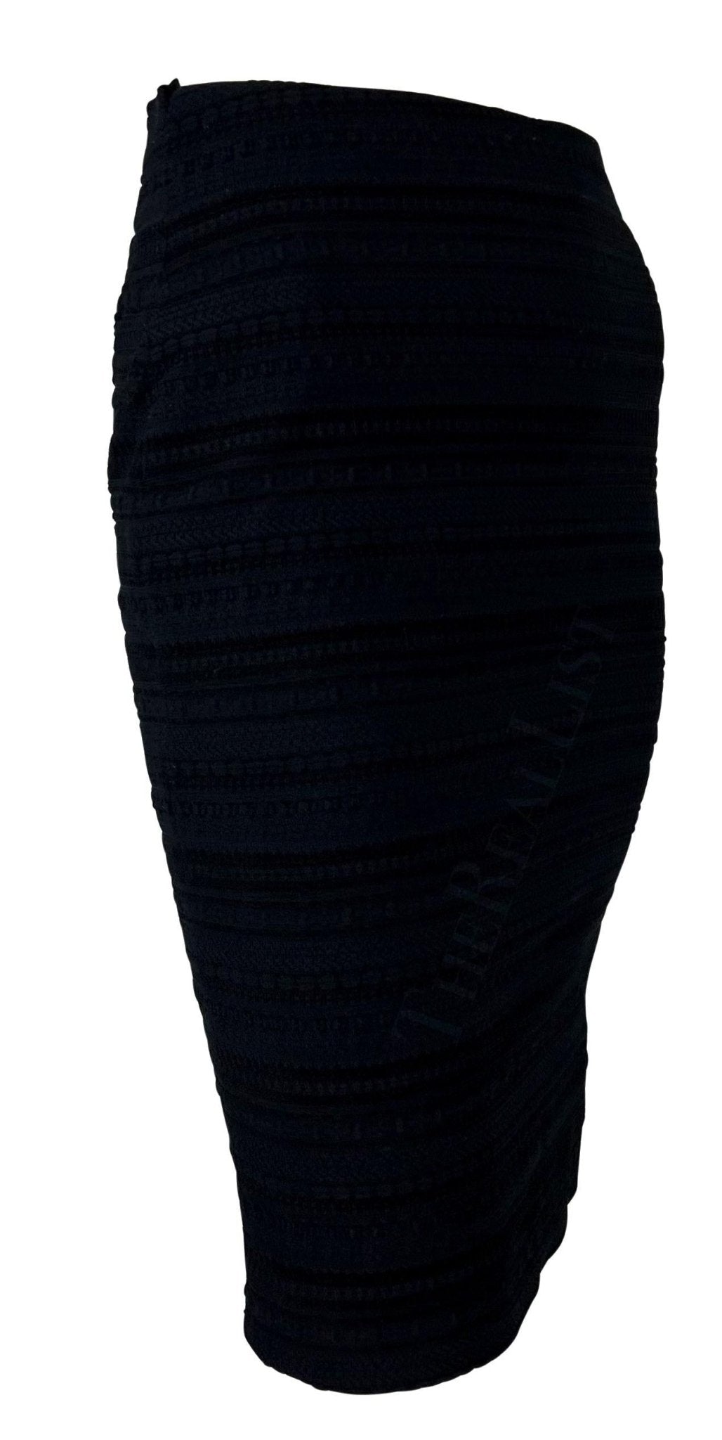 Late 1990s Dolce & Gabbana Black Textured Knit Woven Bodycon Pencil Skirt - RealList
