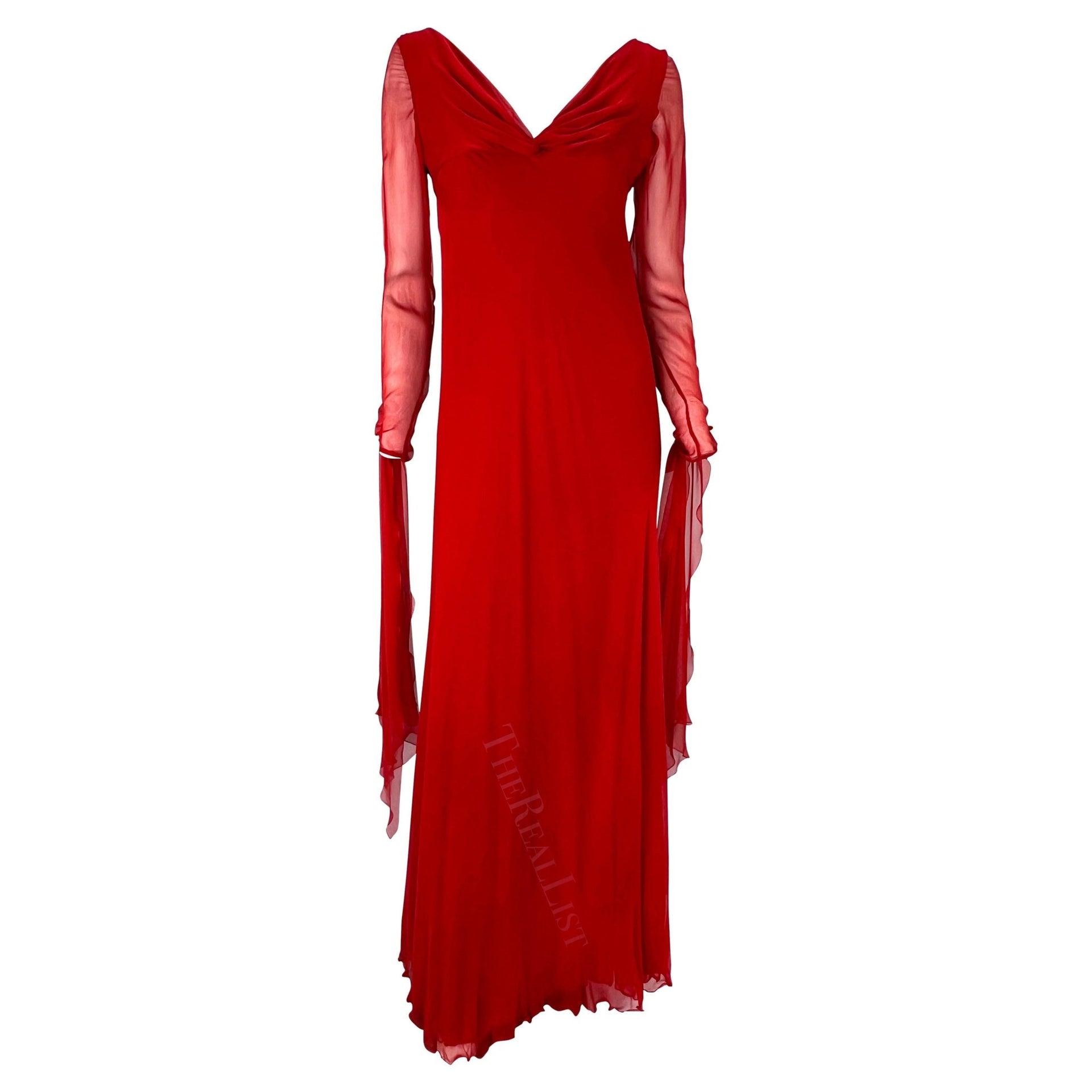 NWT F/W 2002 Valentino Garavani Runway Finale Red Silk Chiffon Train Gown - RealList