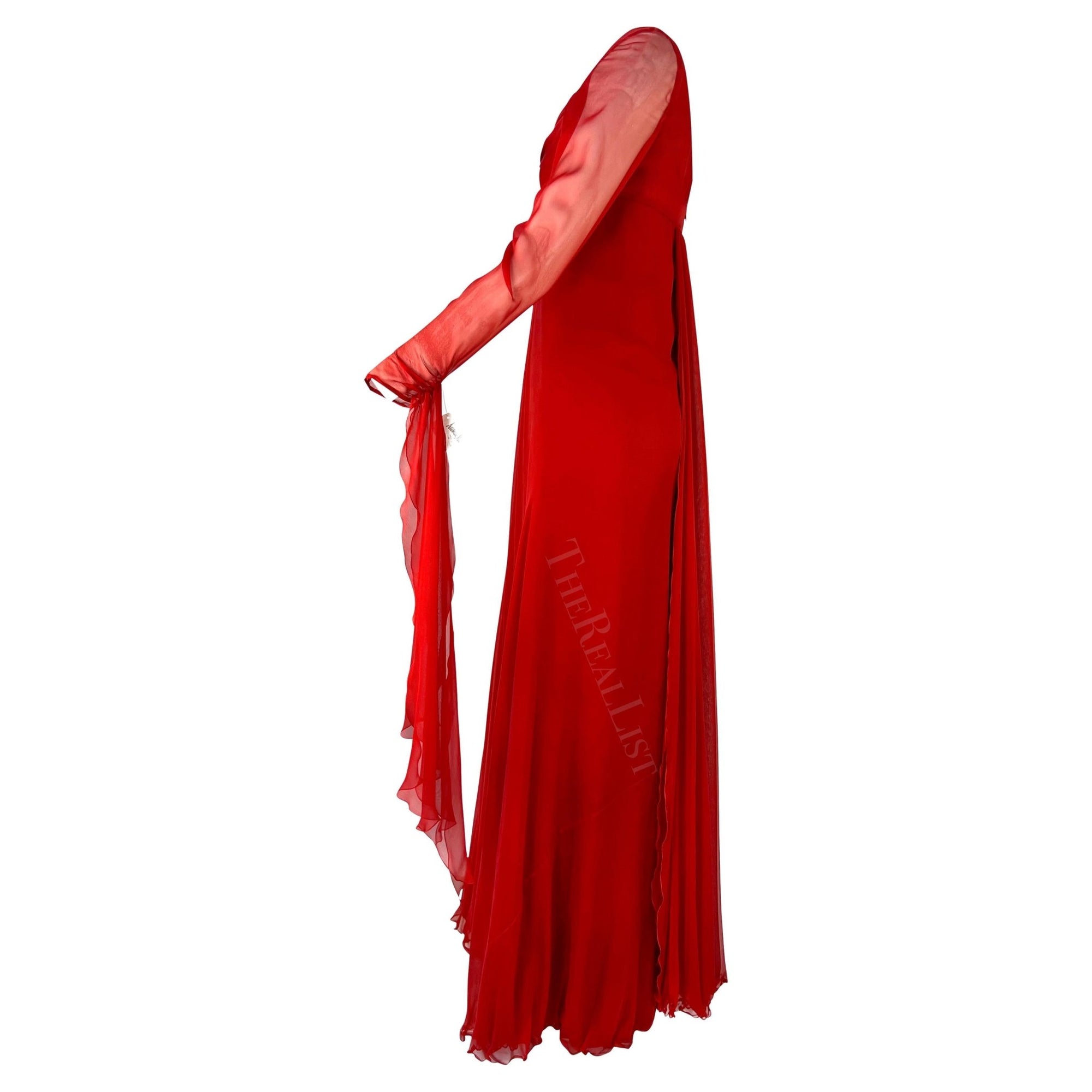 NWT F/W 2002 Valentino Garavani Runway Finale Red Silk Chiffon Train Gown - RealList