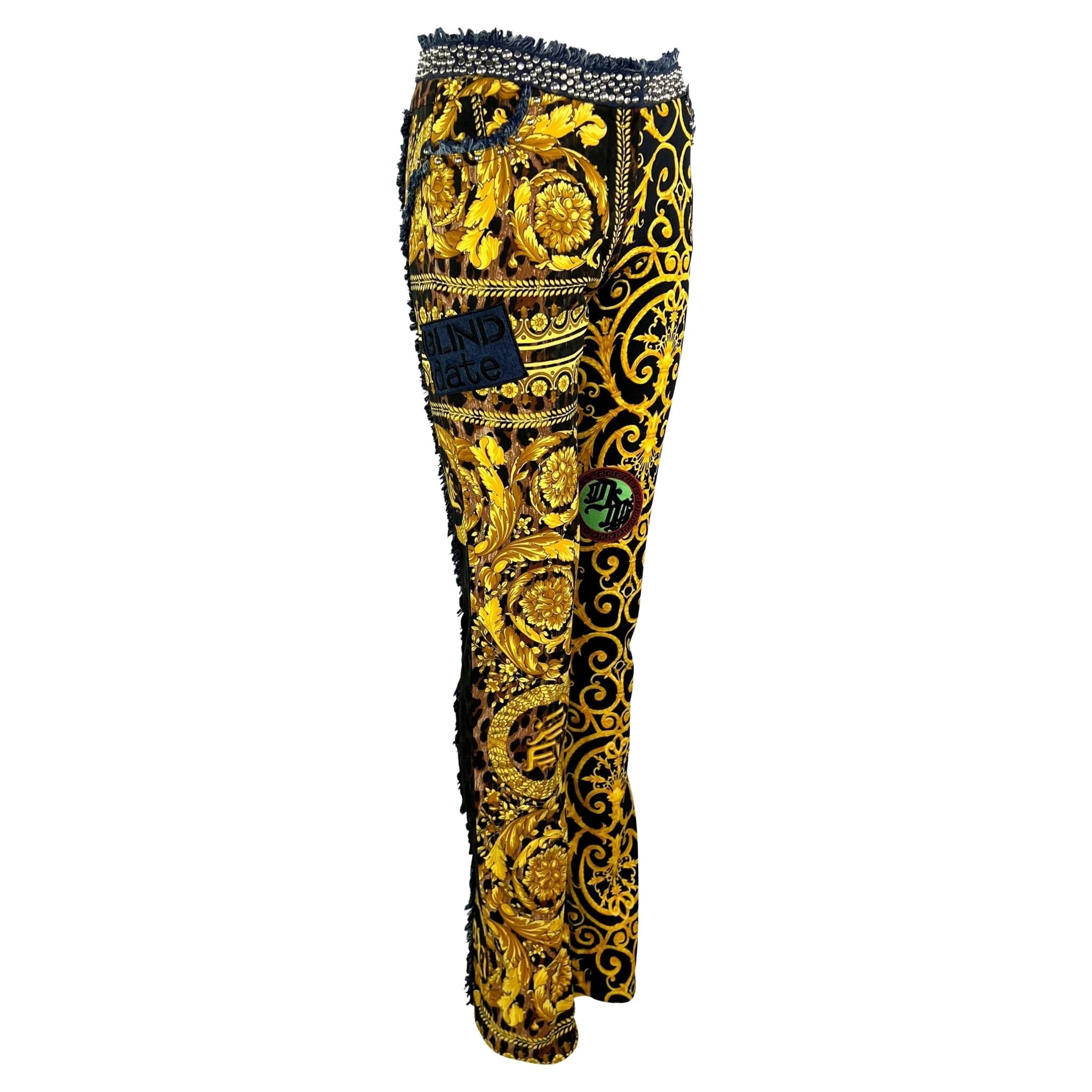 NWT S/S 2005 Versace by Donatella Baroque Print 'Chaos Couture' Studded Jeans - RealList