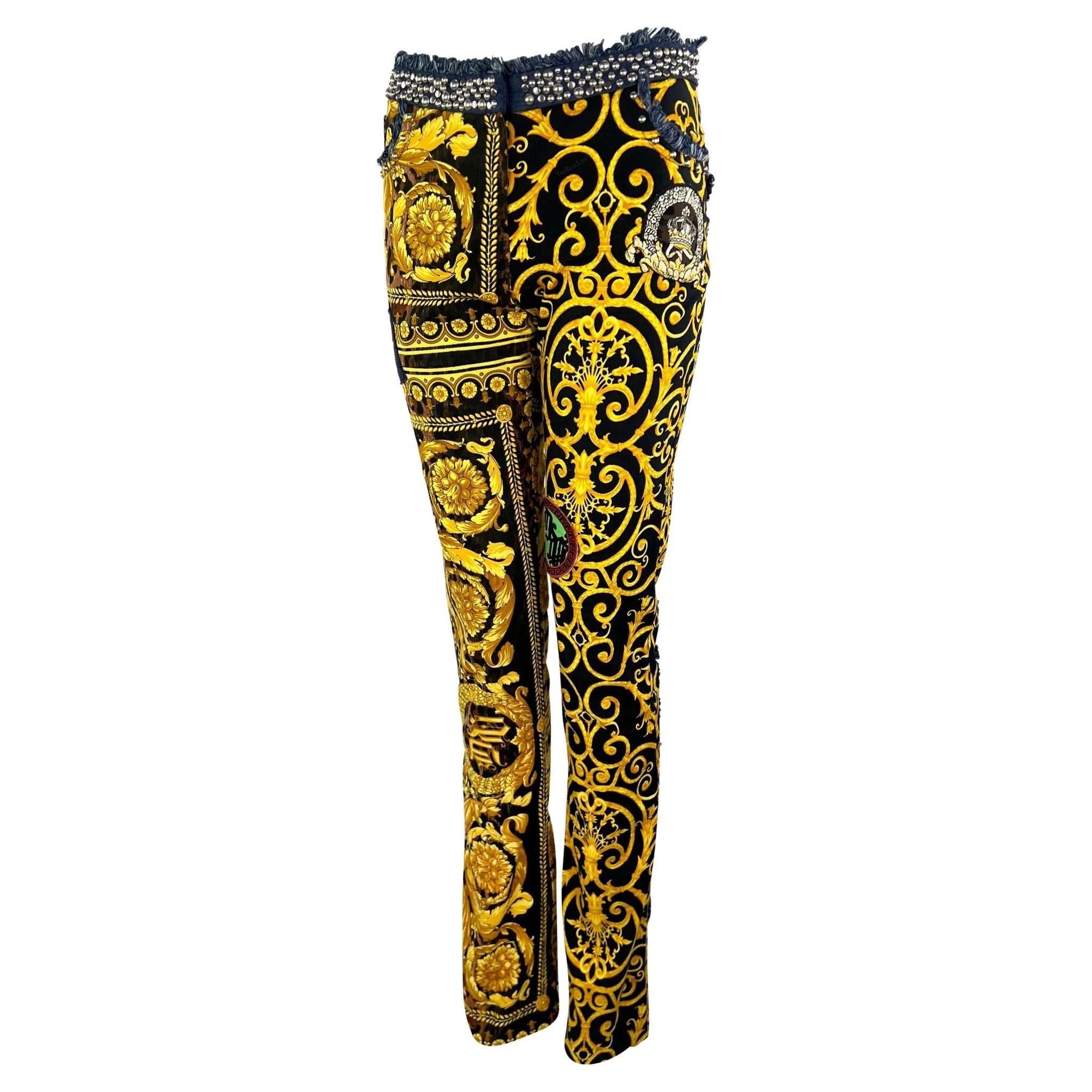 NWT S/S 2005 Versace by Donatella Baroque Print 'Chaos Couture' Studded Jeans - RealList