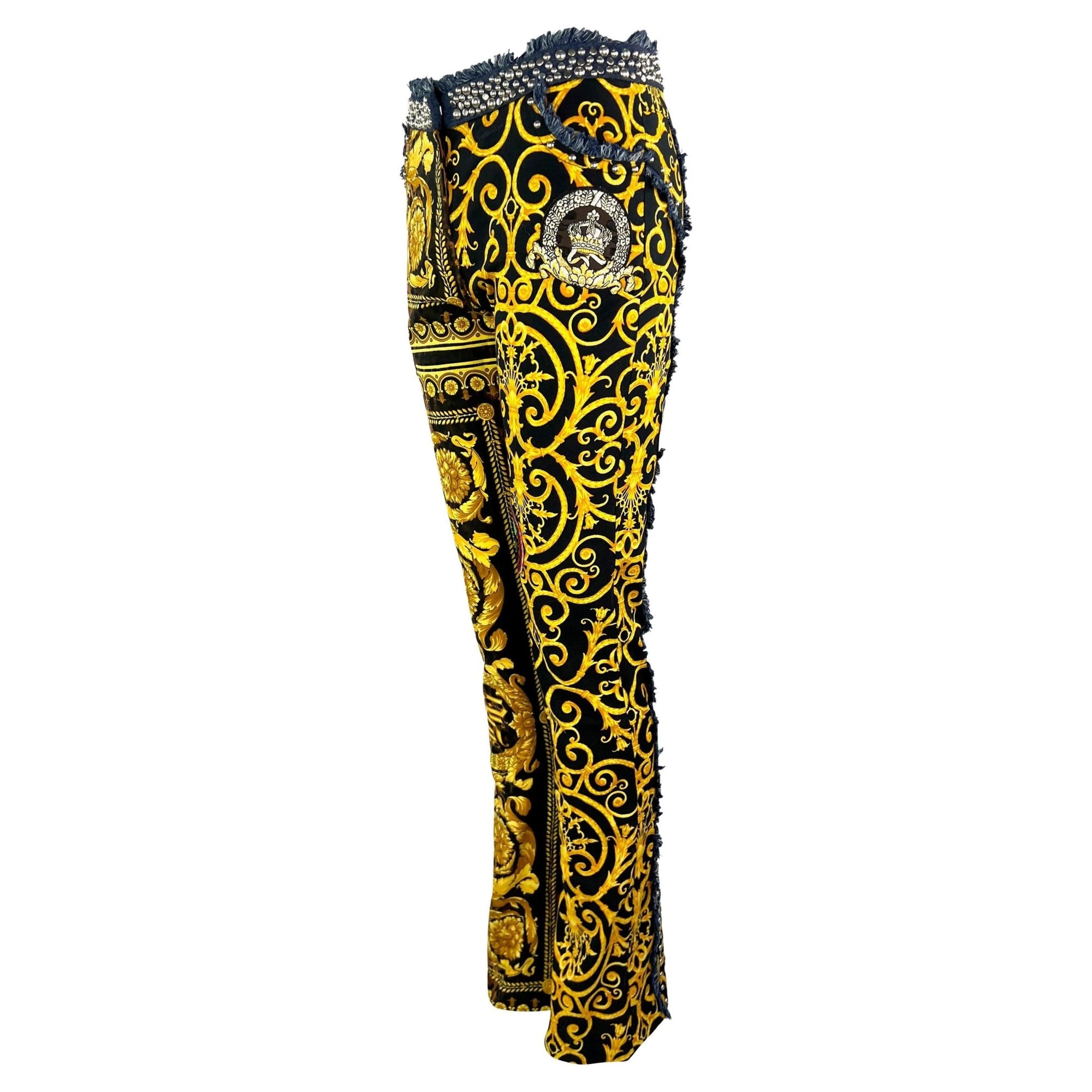 NWT S/S 2005 Versace by Donatella Baroque Print 'Chaos Couture' Studded Jeans - RealList