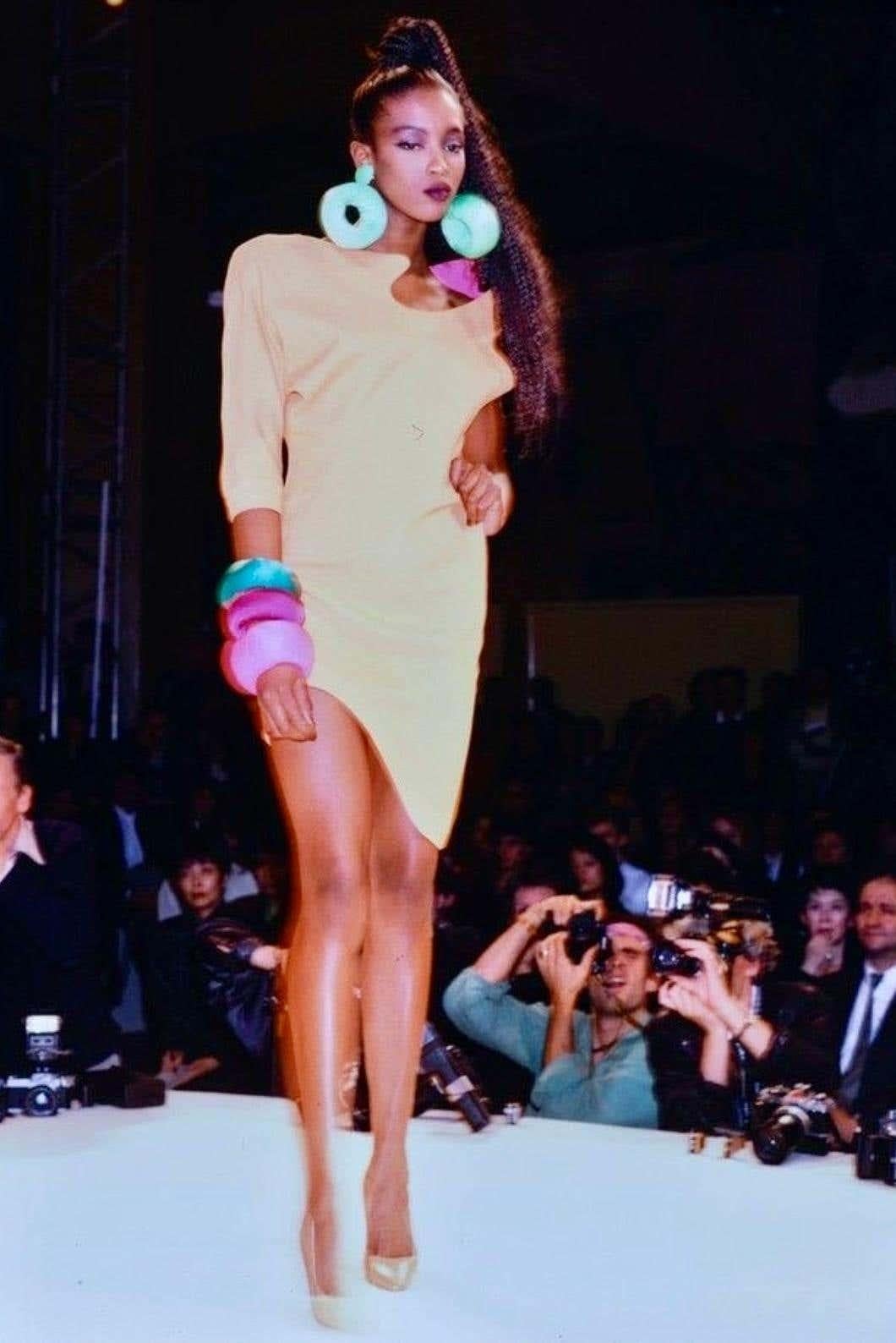 S/S 1988 Thierry Mugler Runway Ad Asymmetric Sculptural Navy Snap Dress - RealList