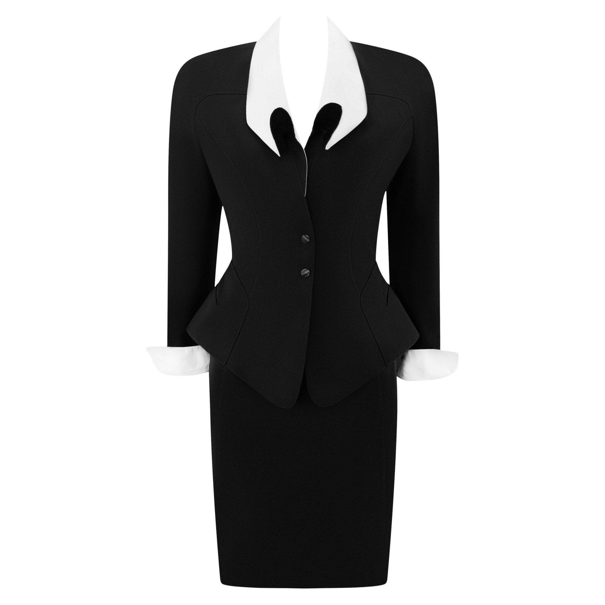 Mugler – RealList