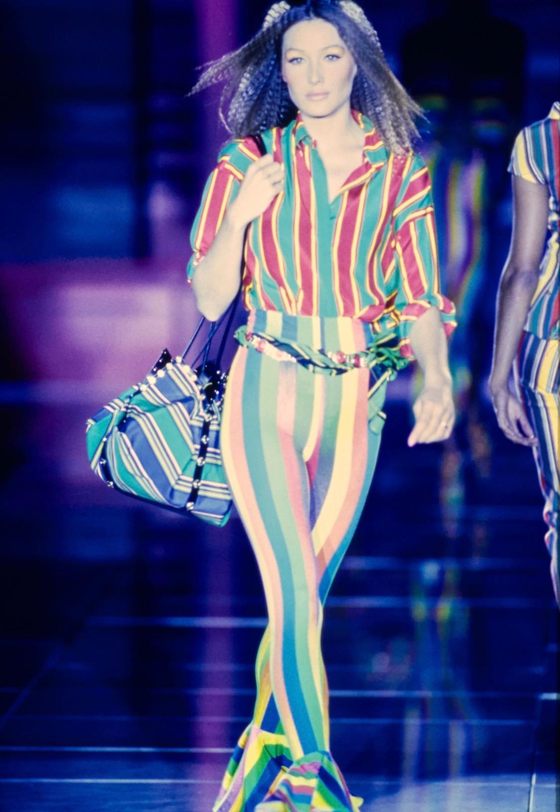 S/S 1993 Gianni Versace Couture Stripped Medusa Medallion Canvas Tote Runway - RealList