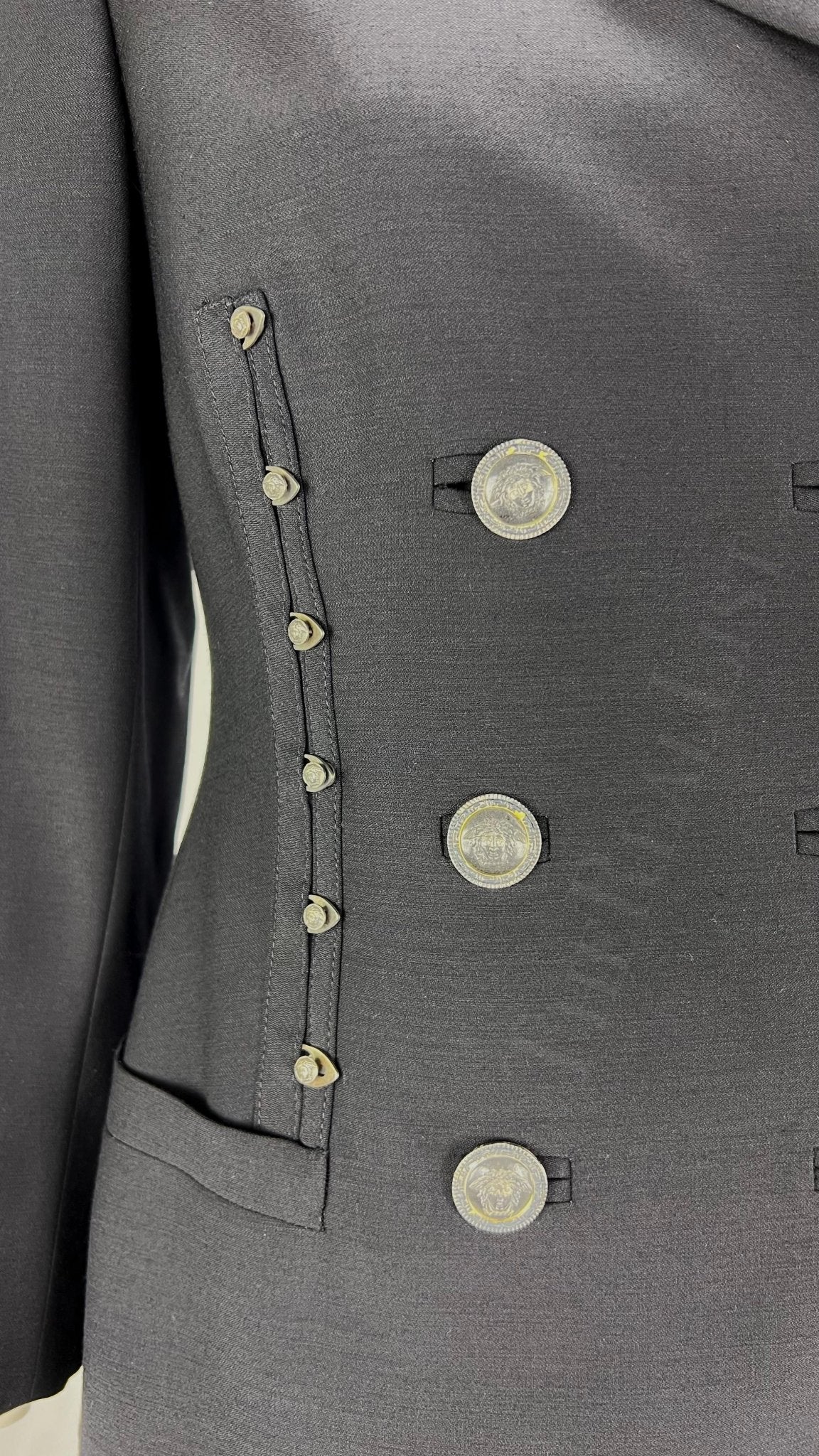 S/S 1995 Gianni Versace Couture Runway Corset Boned Medusa Black Skirt Suit - RealList