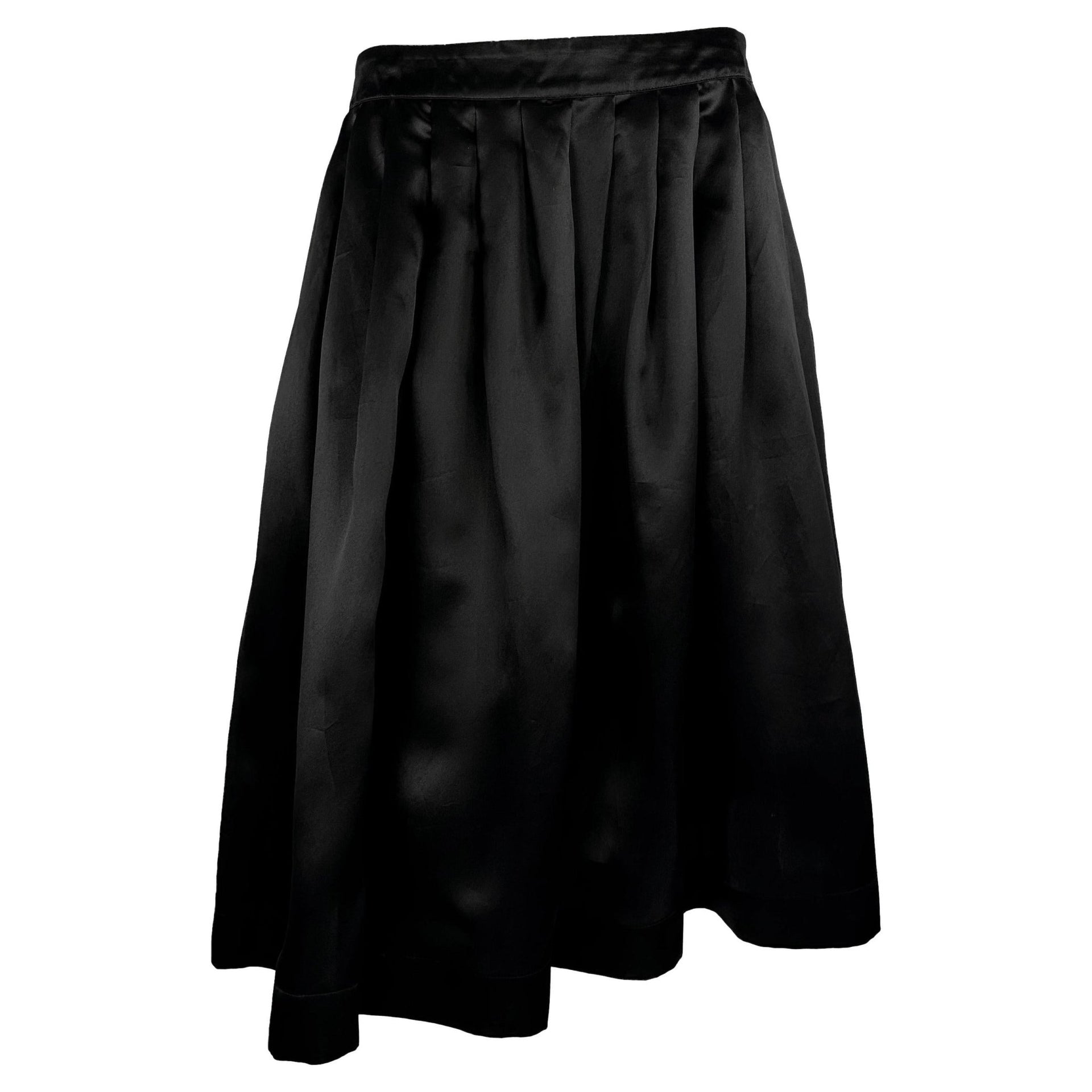 S/S 1995 Gucci by Tom Ford Runway Black Silk Satin Pleated Flare Skirt - RealList