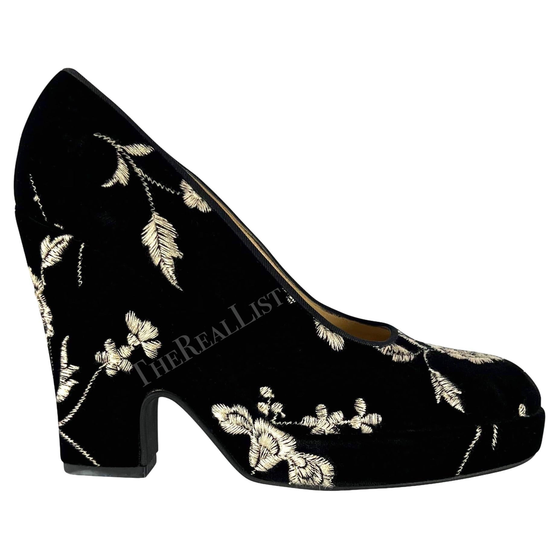 S/S 1997 Dolce & Gabbana Black Velvet Floral Embroidered Chunky Block Heels - RealList