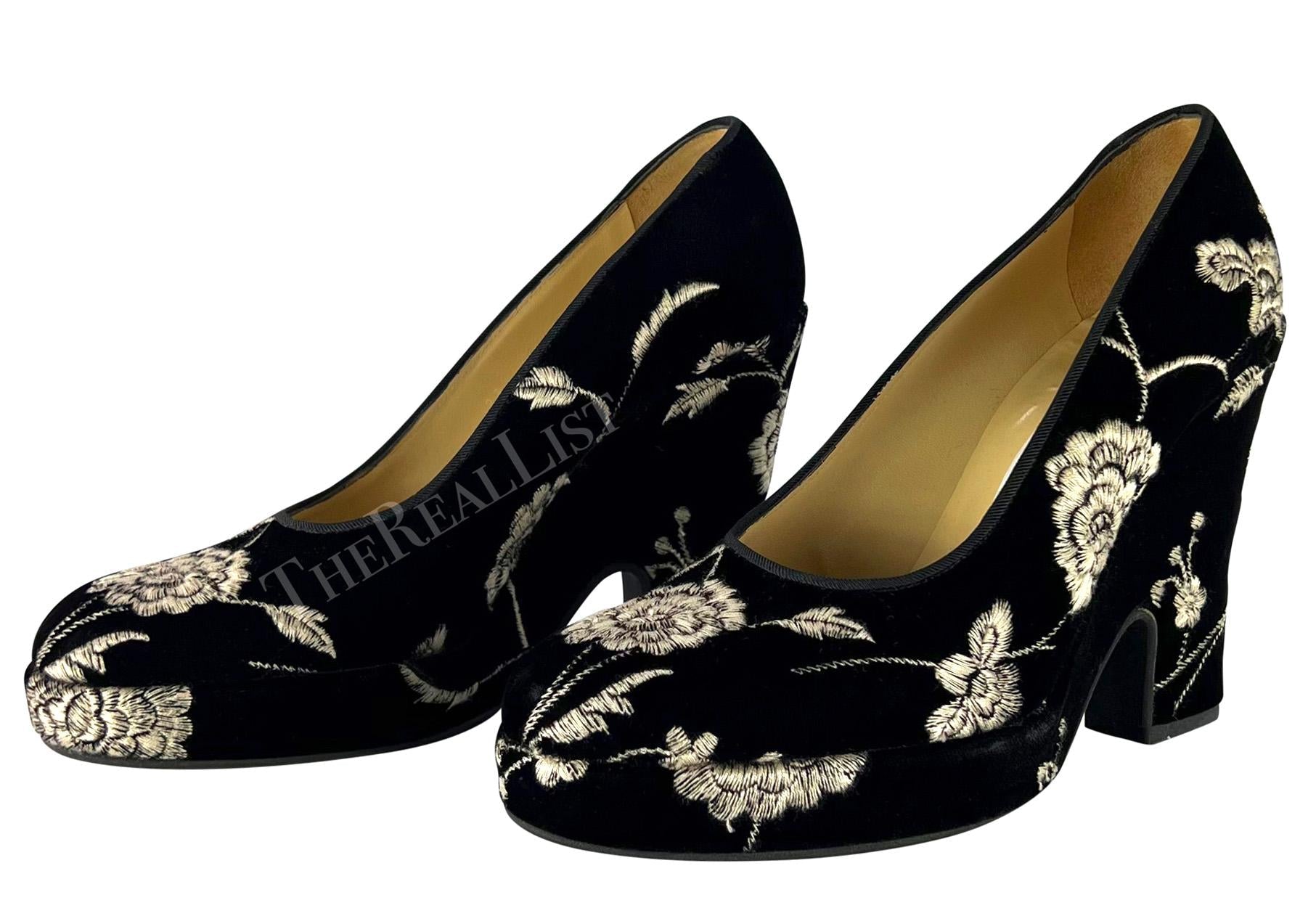 S/S 1997 Dolce & Gabbana Black Velvet Floral Embroidered Chunky Block Heels - RealList