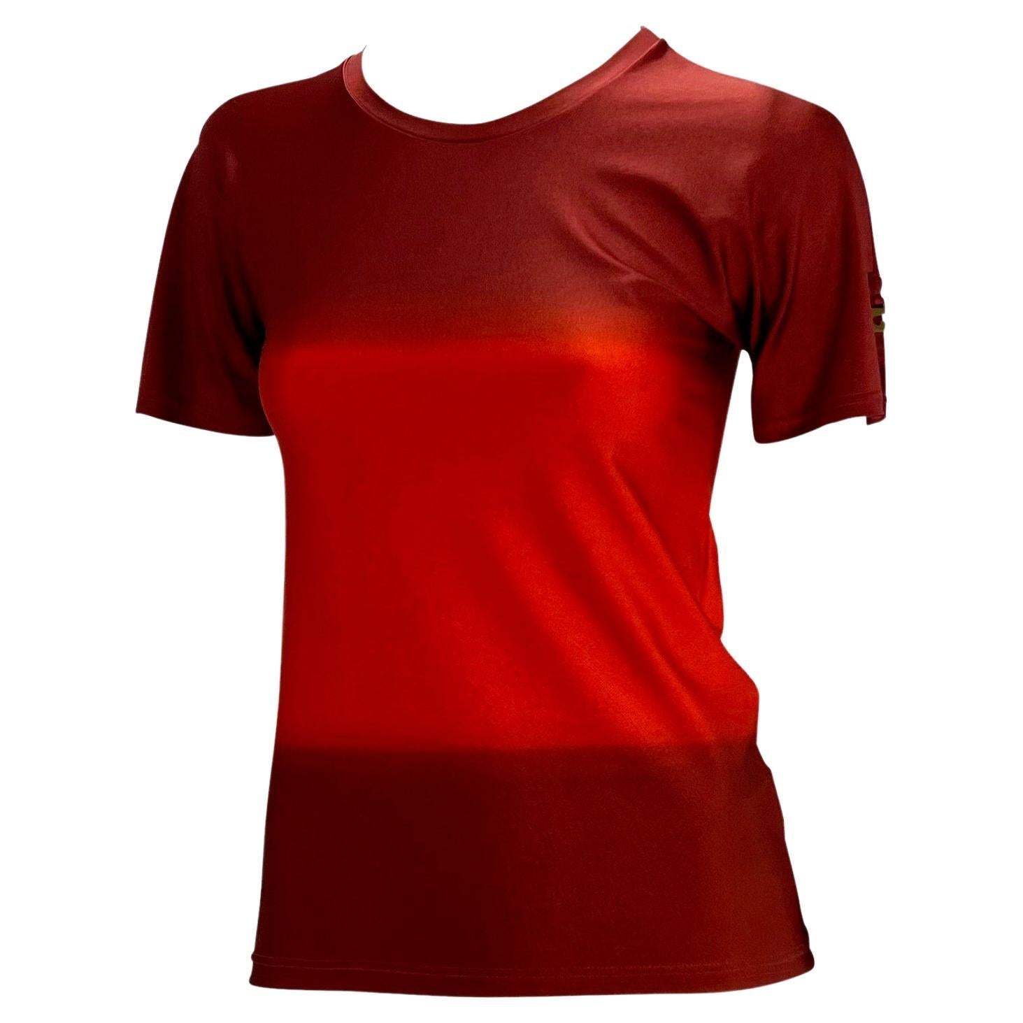 S/S 1997 Gucci by Tom Ford Vogue Cover 'G' Medallion Red Ombré Stretch T-Shirt Top - RealList