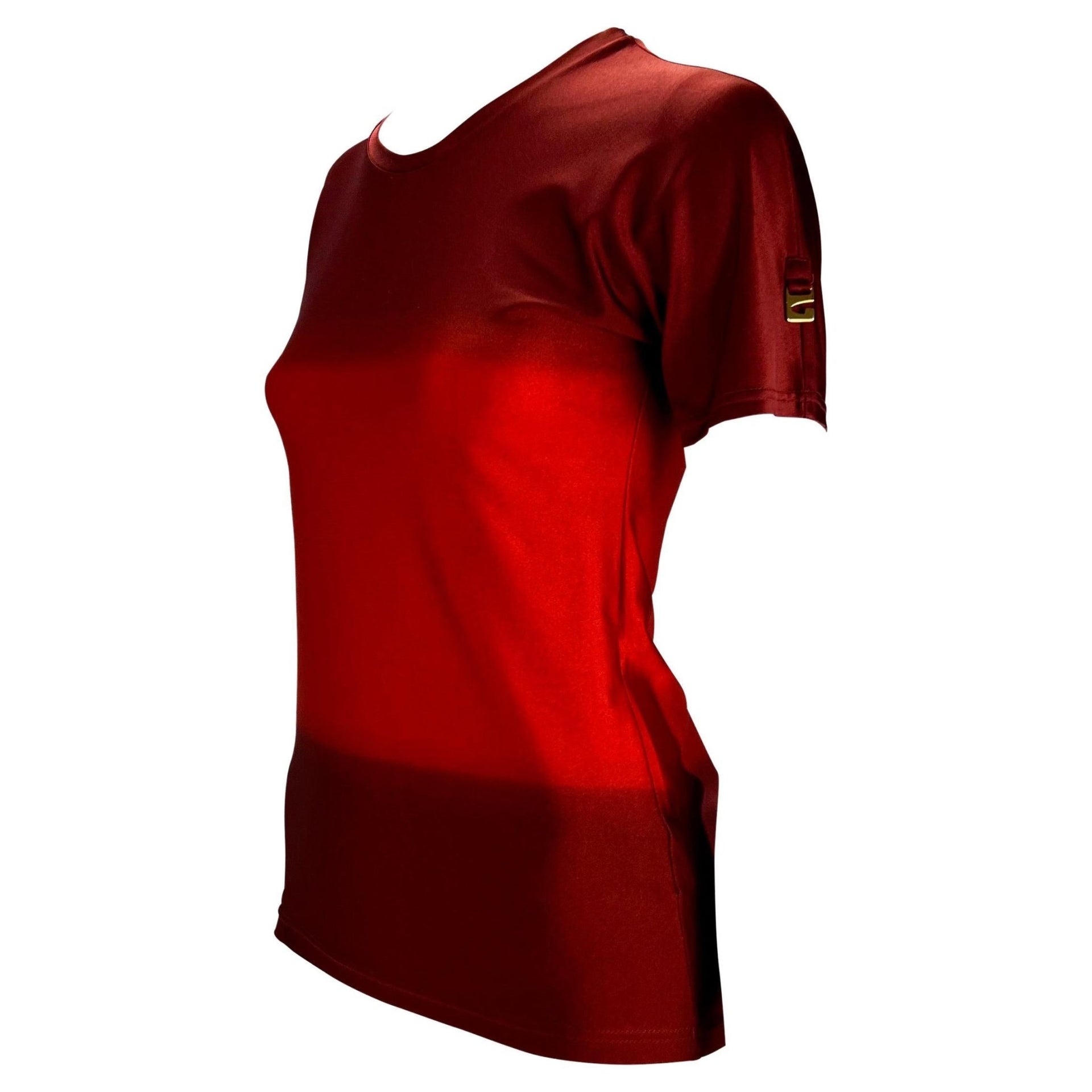 S/S 1997 Gucci by Tom Ford Vogue Cover 'G' Medallion Red Ombré Stretch T-Shirt Top - RealList