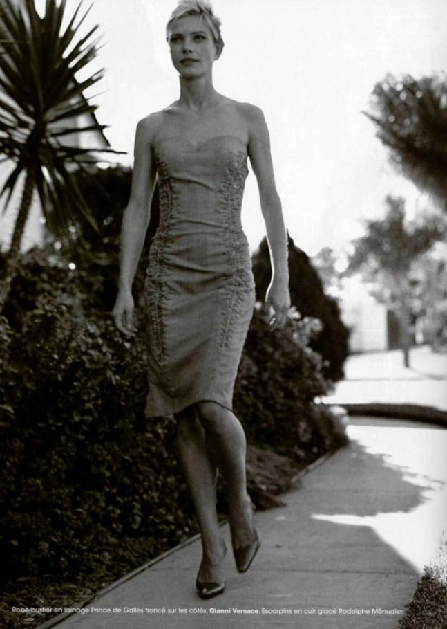 S/S 1998 Gianni Versace Kate Moss Runway Grey Houndstooth Strapless Corset Dress - RealList