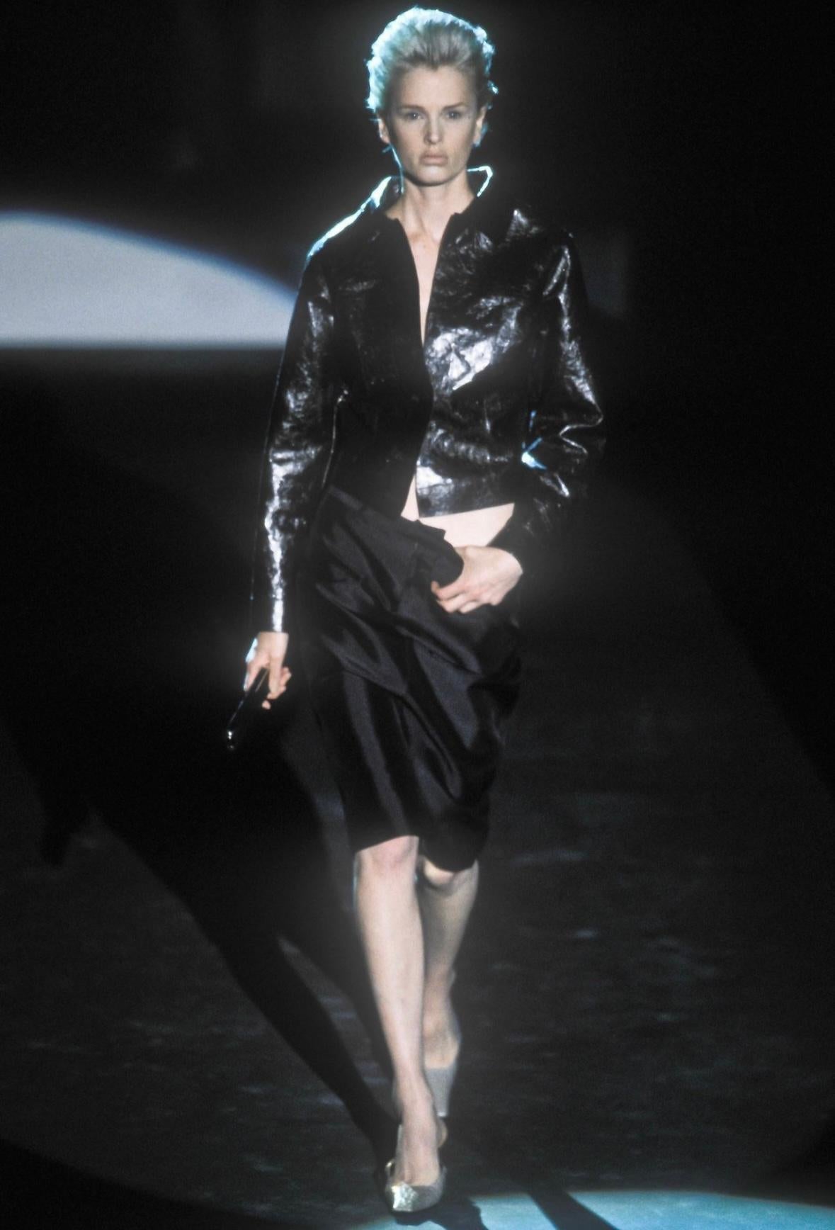 S/S 1998 Gucci by Tom Ford Light Green Alligator Kitten Heels Crystal G - RealList