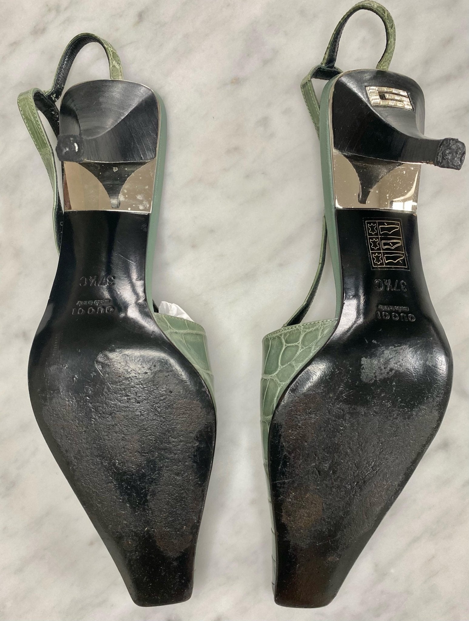 S/S 1998 Gucci by Tom Ford Light Green Alligator Kitten Heels Crystal G - RealList