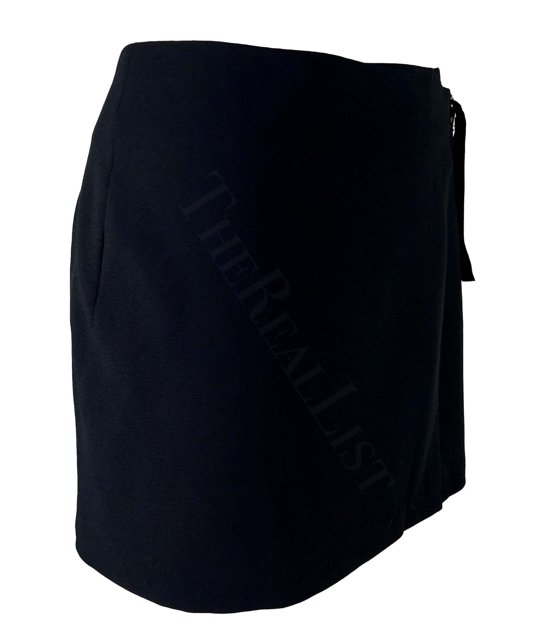 S/S 1998 Gucci by Tom Ford Prototype Sample Patent Leather Wrap Mini Skirt - RealList