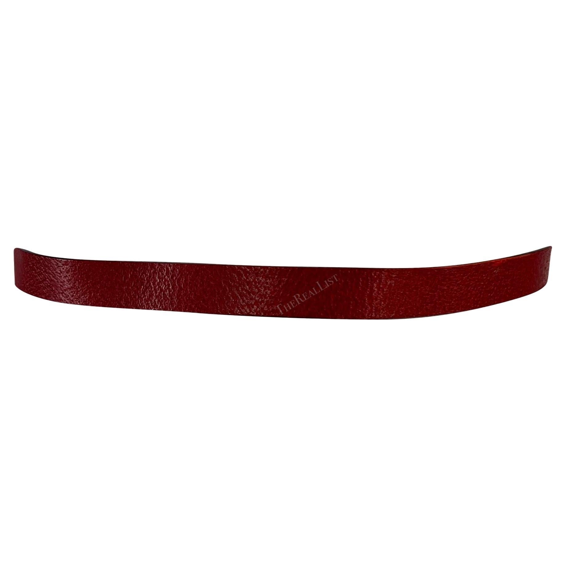 S/S 1998 Gucci by Tom Ford Red Leather G Rectangular Logo Buckle Belt - RealList