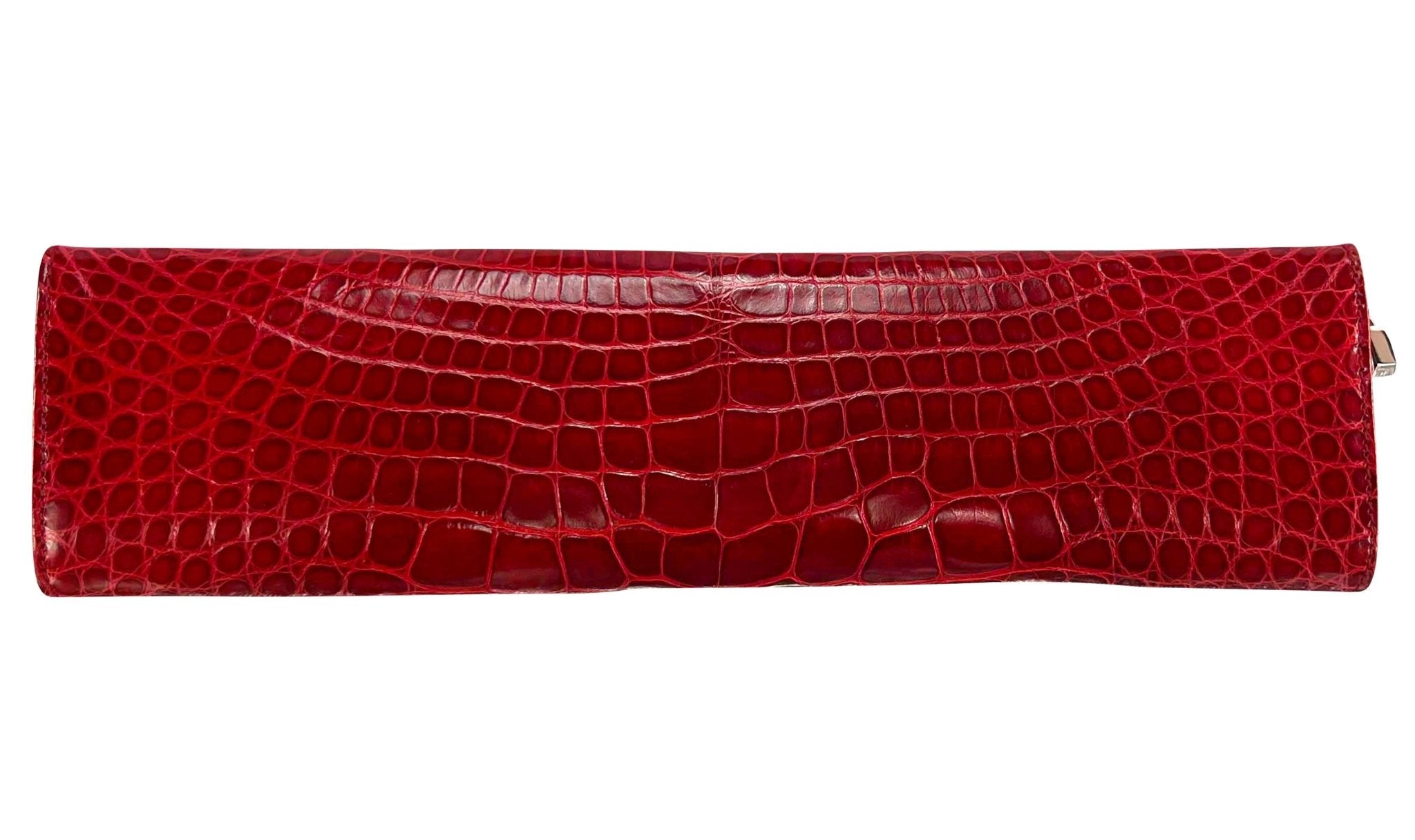 S/S 1998 Gucci by Tom Ford Runway Genuine Alligator Red G Buckle Strap Clutch - RealList