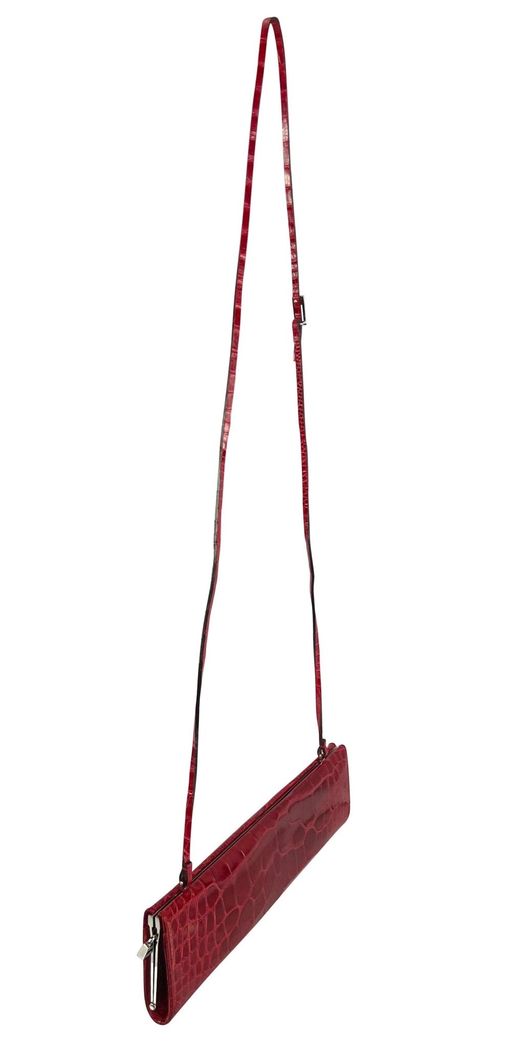 S/S 1998 Gucci by Tom Ford Runway Genuine Alligator Red G Buckle Strap Clutch - RealList